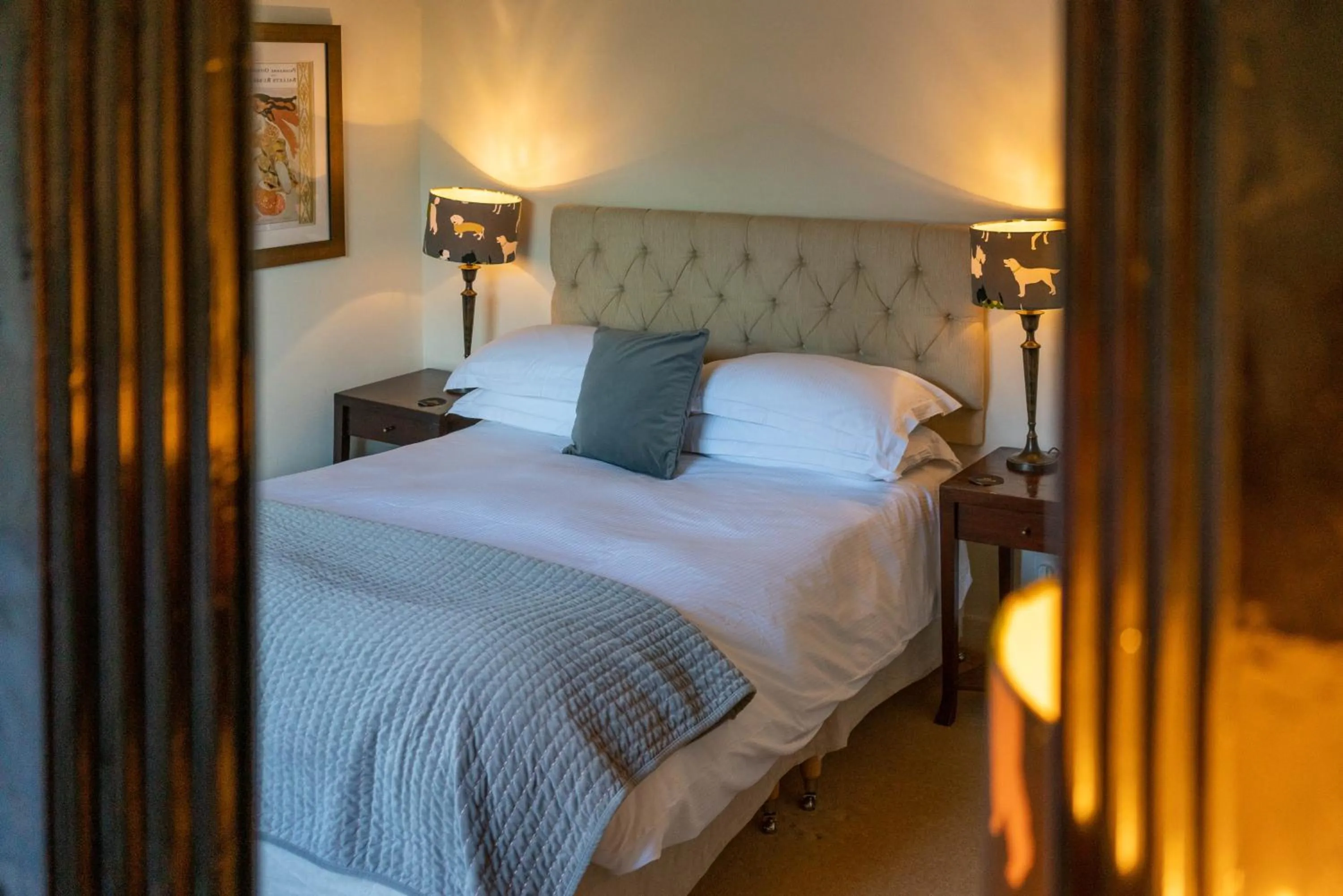 Bed in The Royal Oak Inn