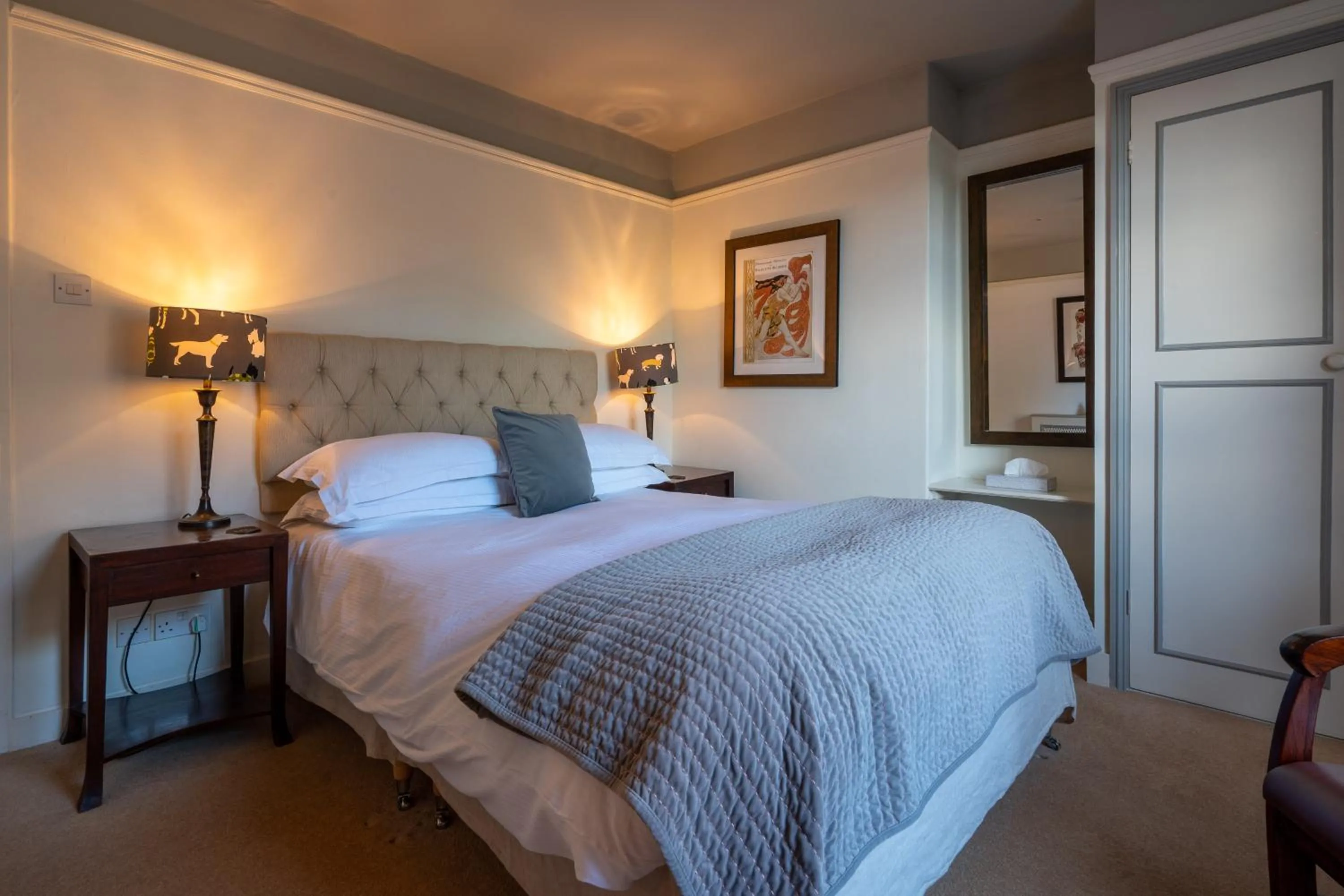 Bed in The Royal Oak Inn