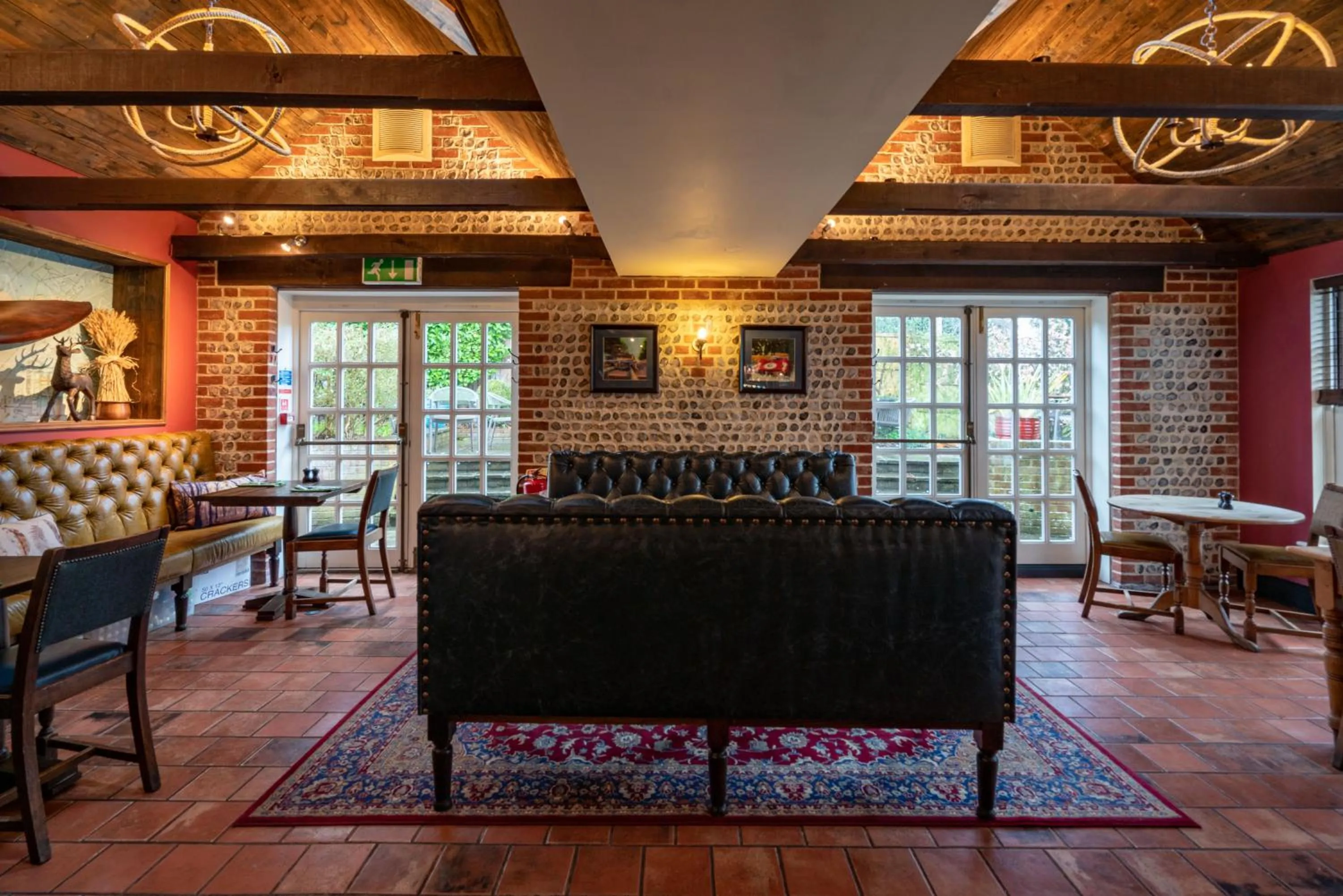 Restaurant/places to eat in The Royal Oak Inn