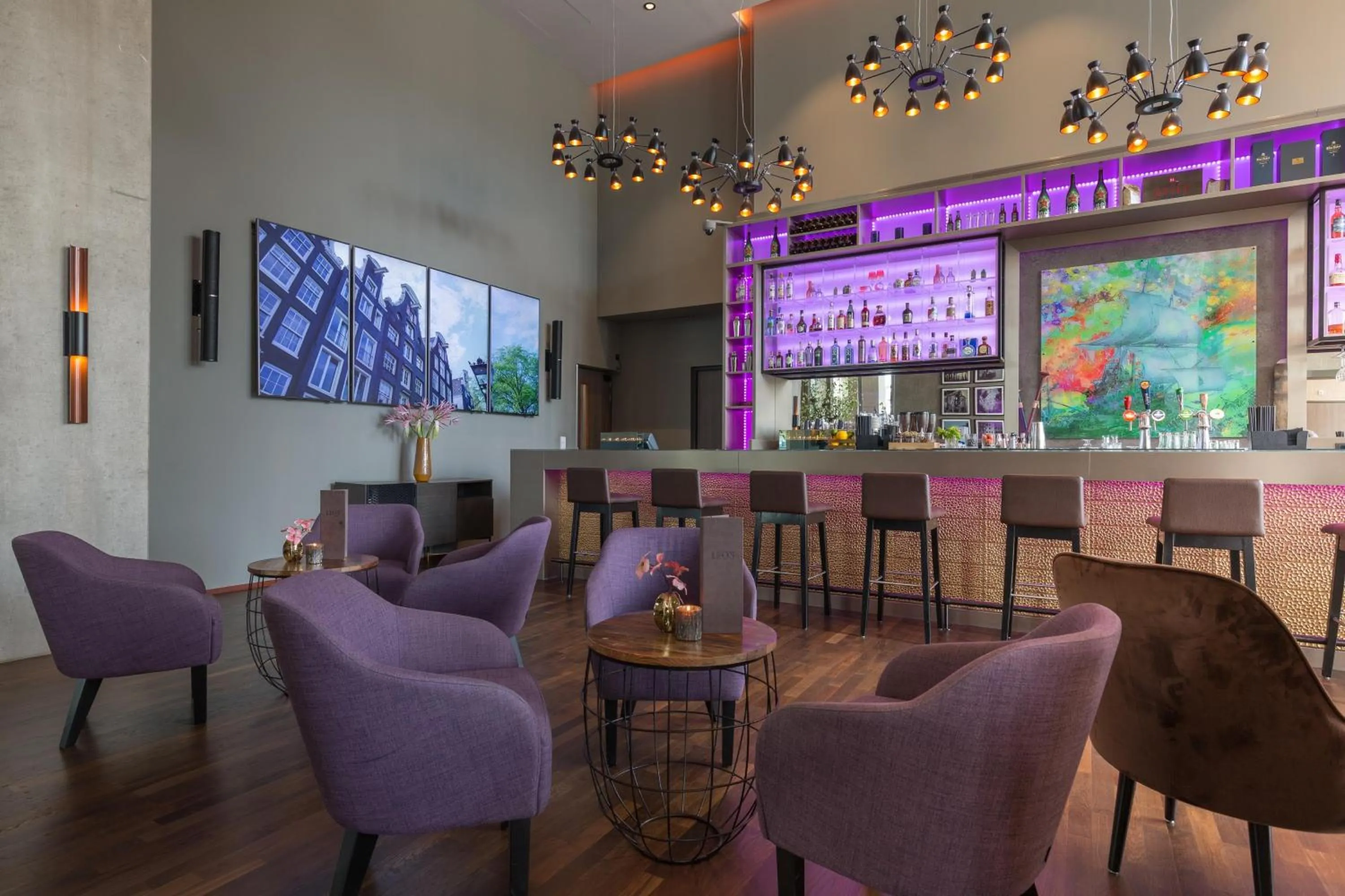 Restaurant/places to eat in Leonardo Royal Hotel Amsterdam