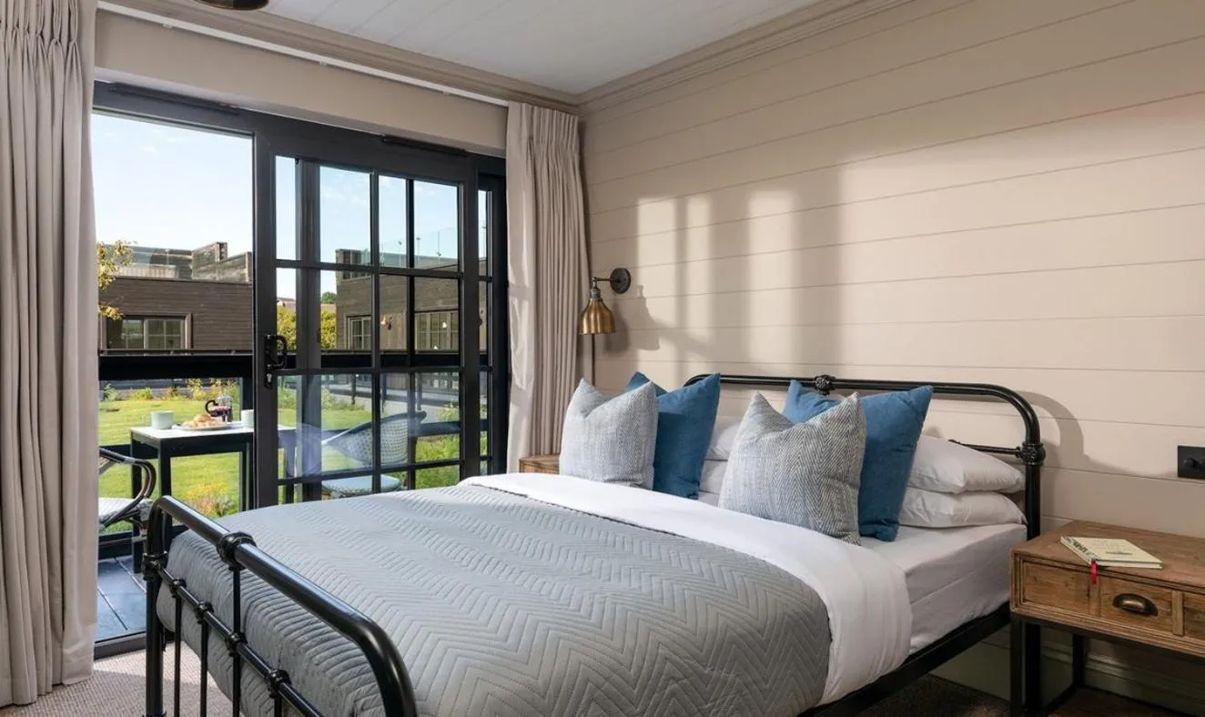 Bed in Retallack Resort