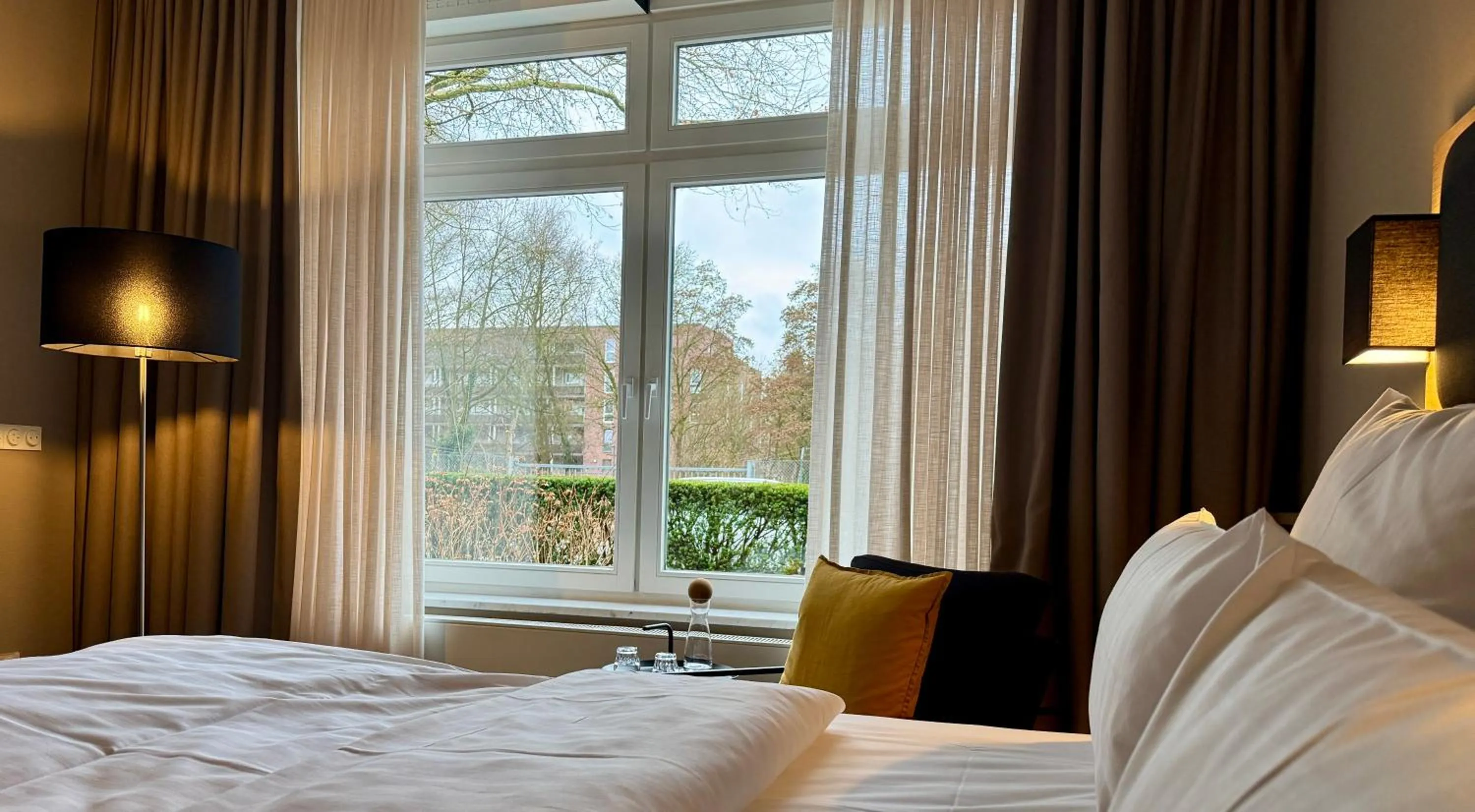 Photo of the whole room, Bed in Auszeit Hotel Hamburg