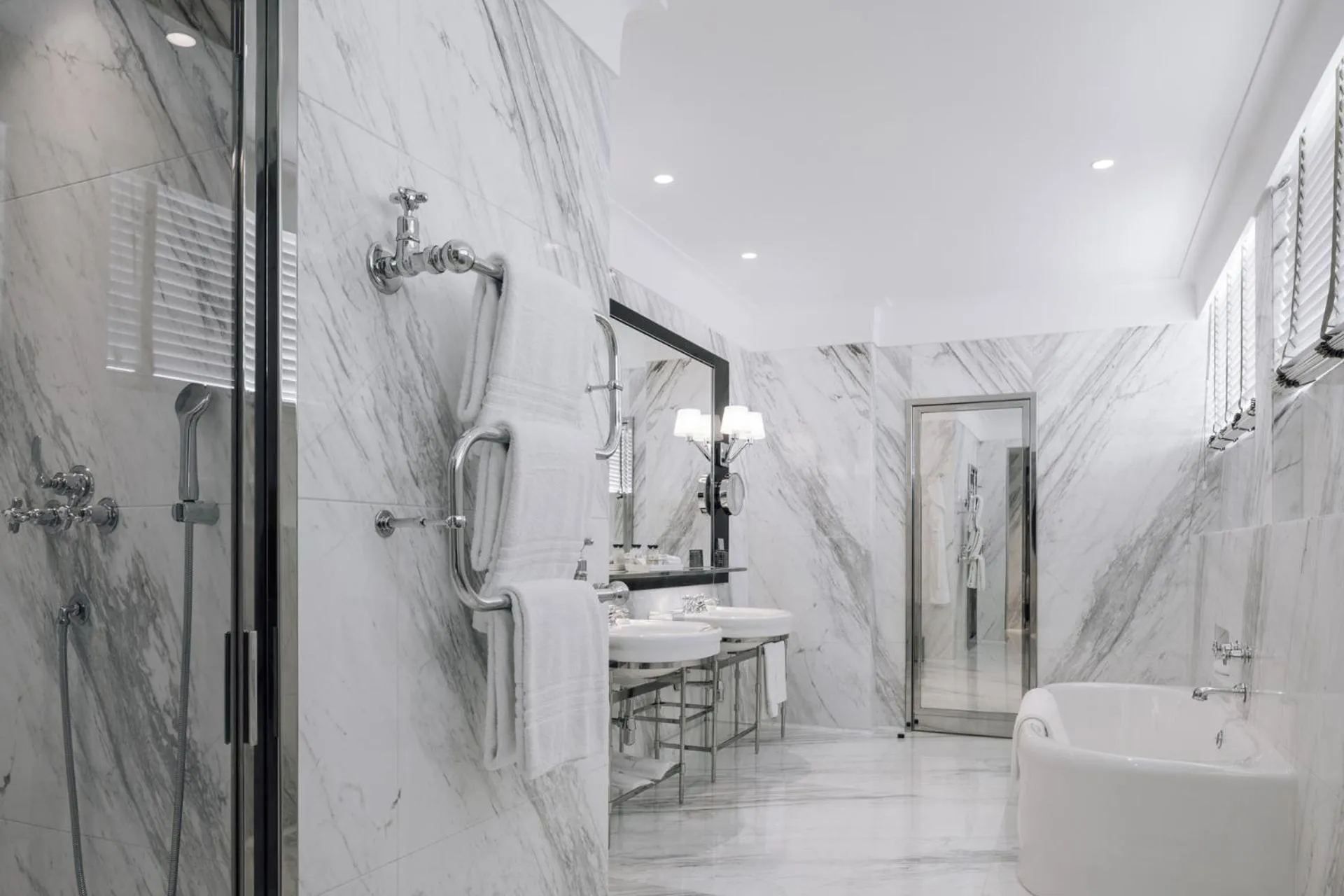 Bathroom in Four Seasons Hotel Ritz Lisbon