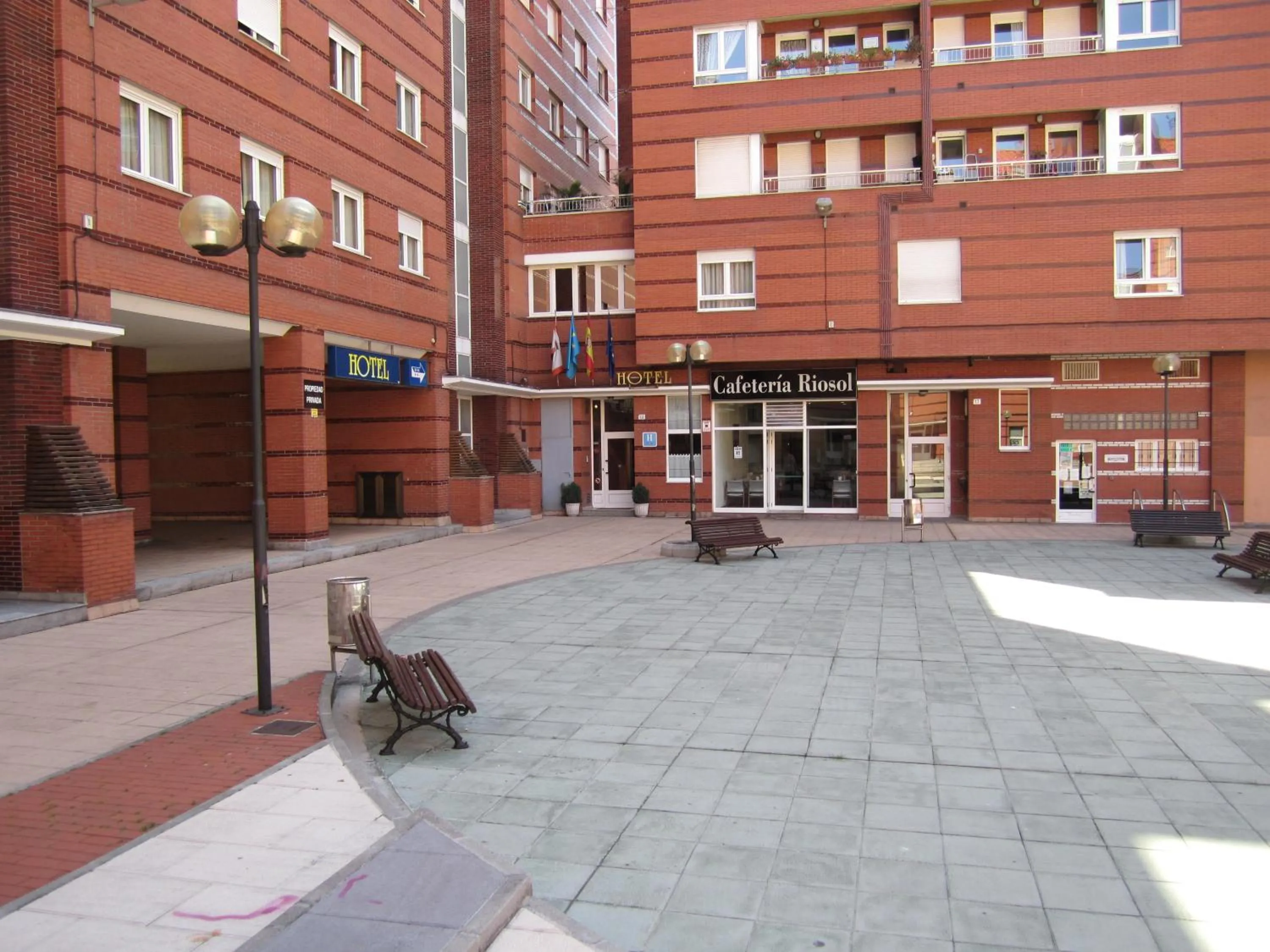 Facade/entrance in Hotel Bahia