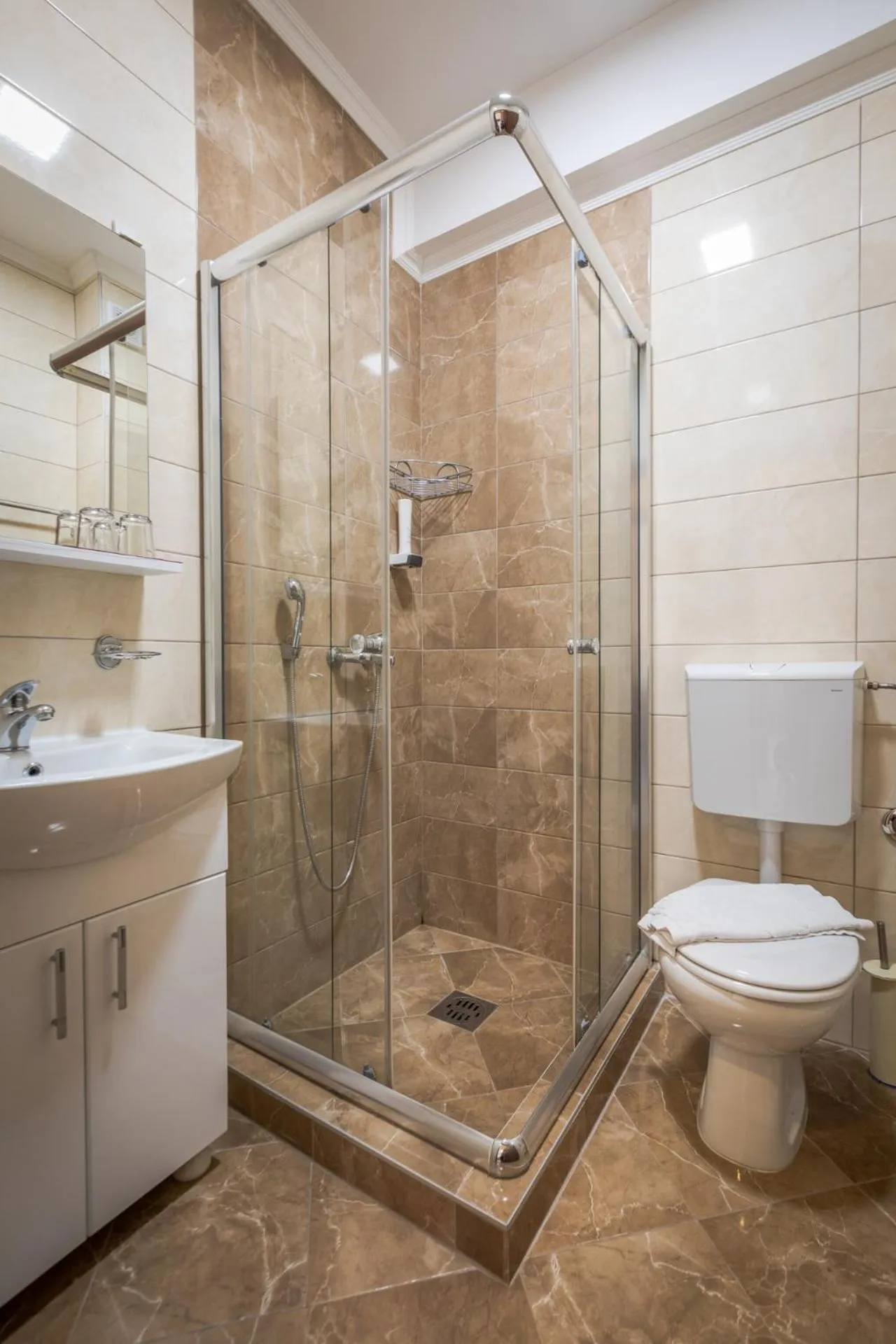 Boulevard Apartments