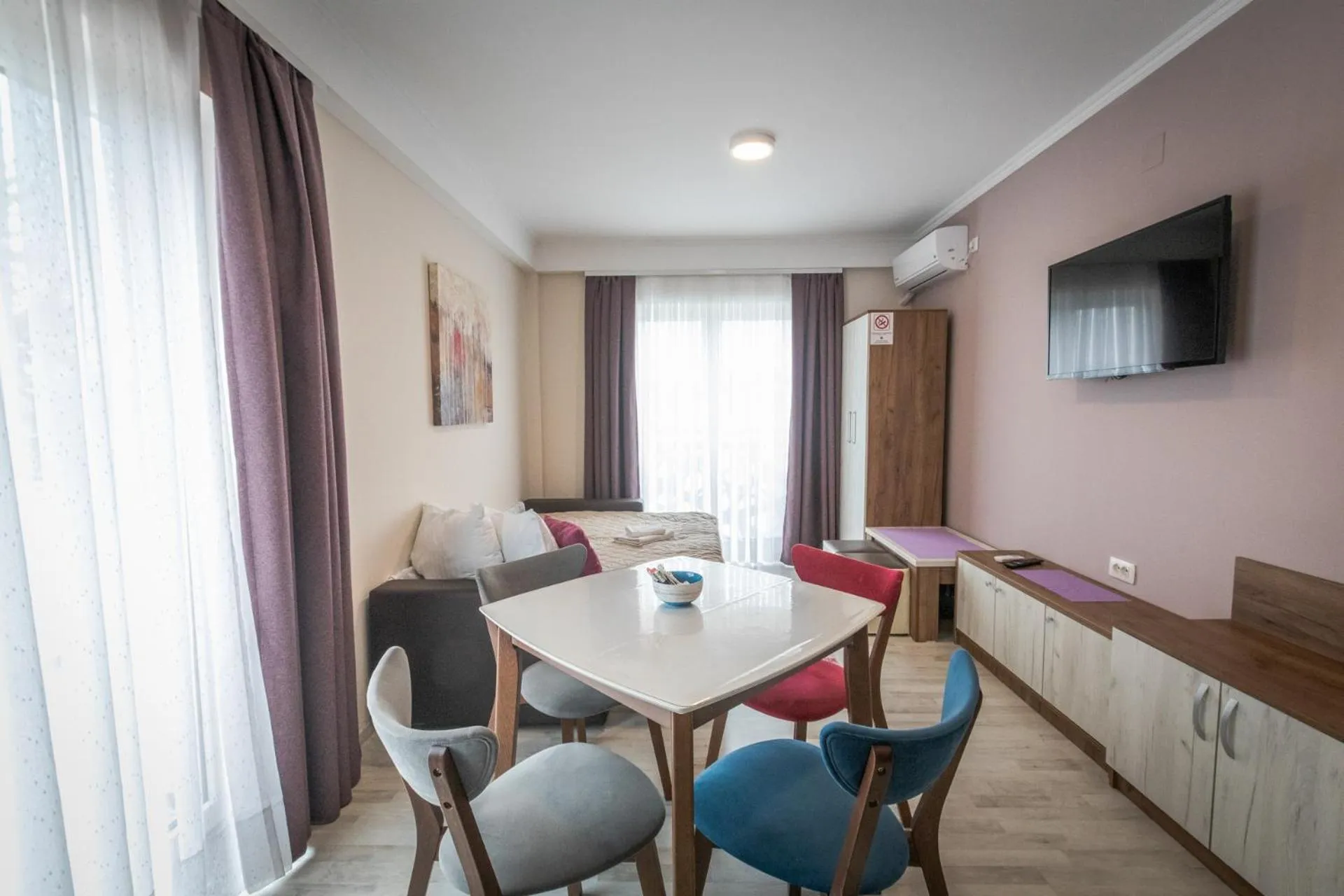 Boulevard Apartments