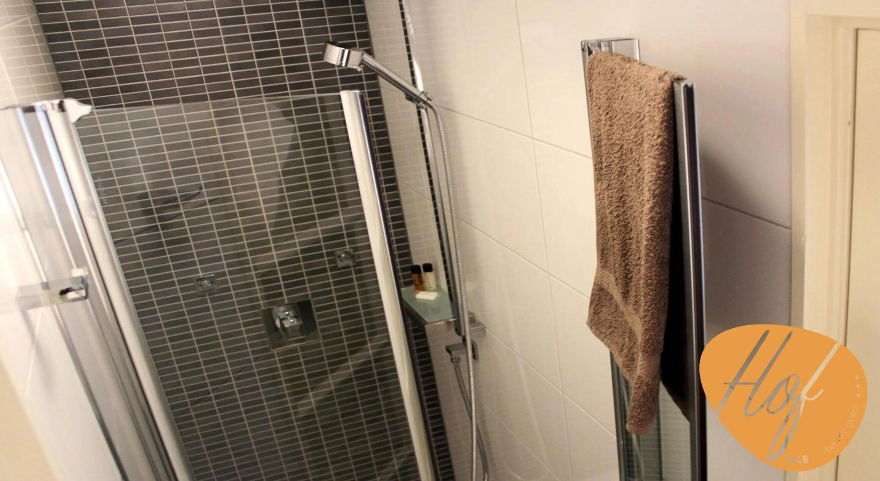 Shower in Hof, a luxury stay in the center of Eindhoven