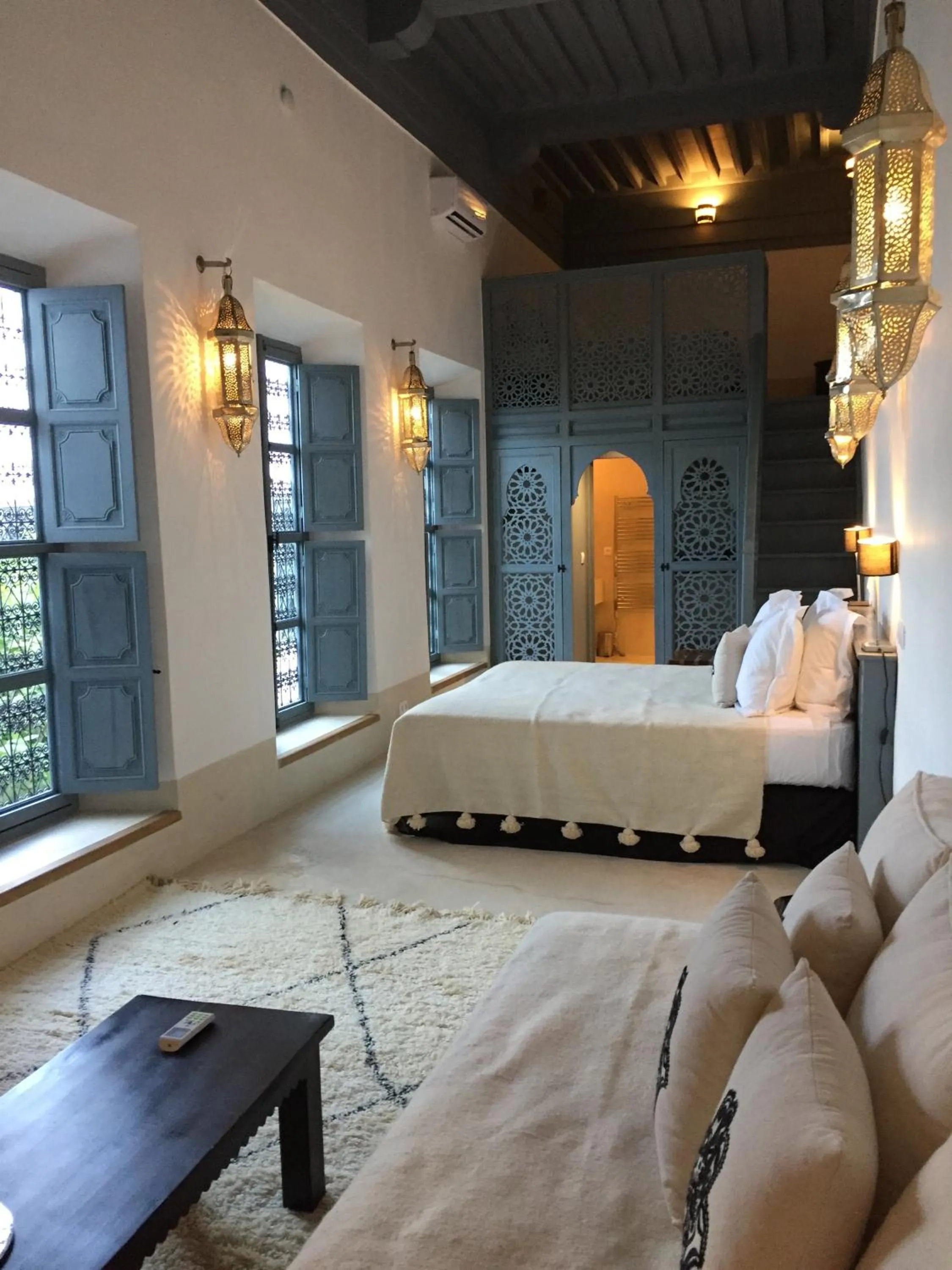 Bed in Riad Dar Hanane