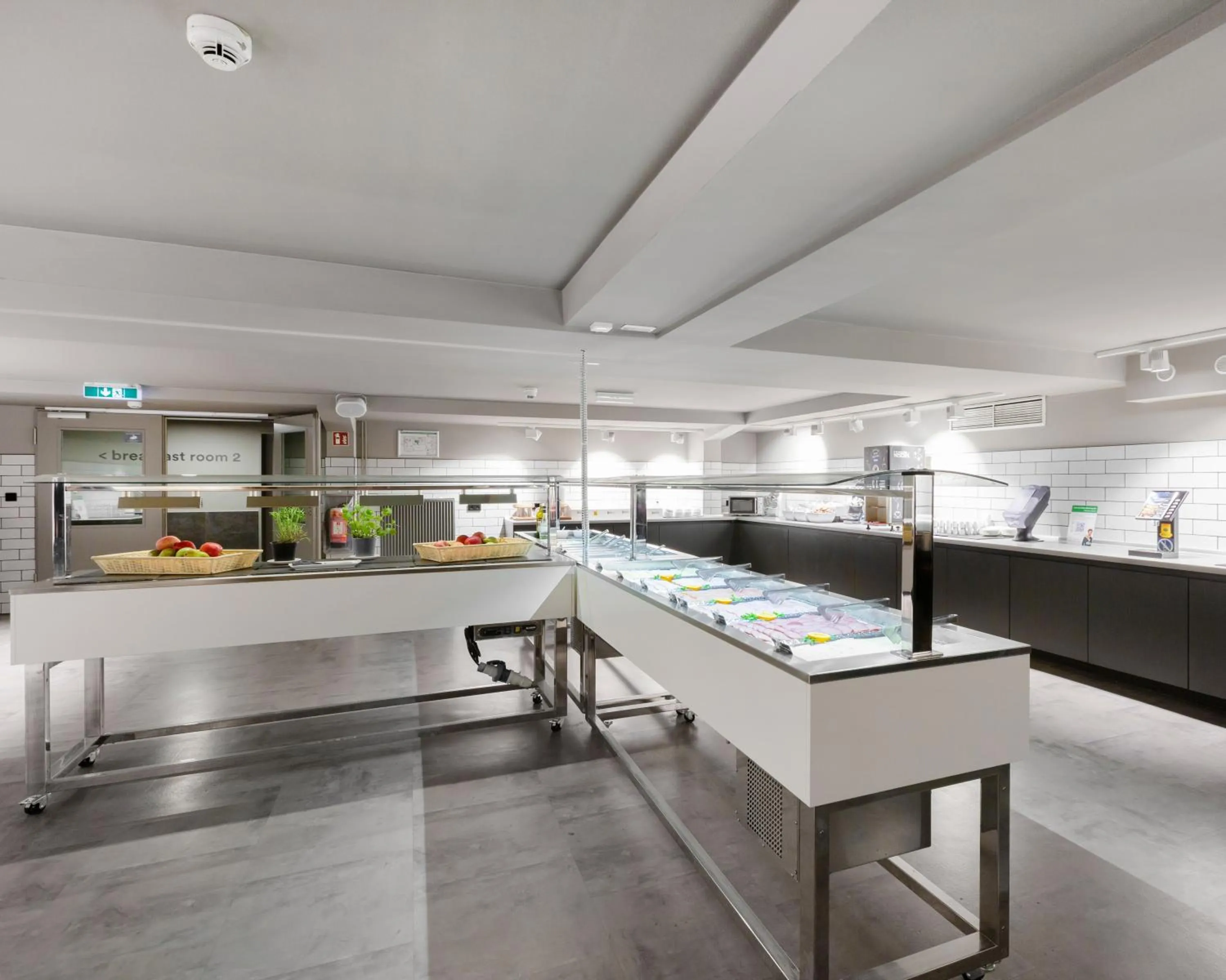 Buffet breakfast in a&o Frankfurt Galluswarte