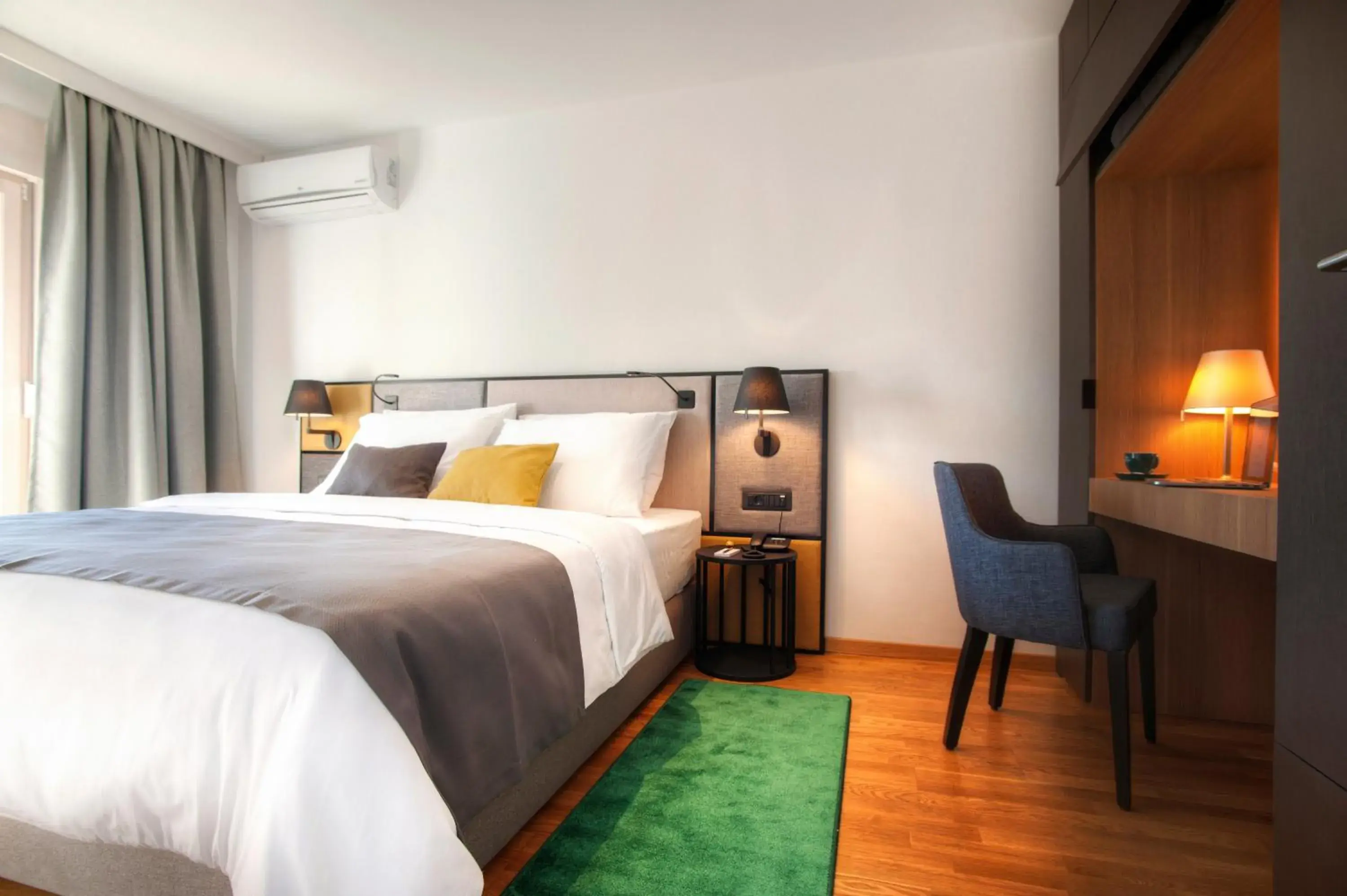 Suite with City View in Fontana Hotel & Gastronomy Suite with City View in Fontana Hotel & Gastronomy