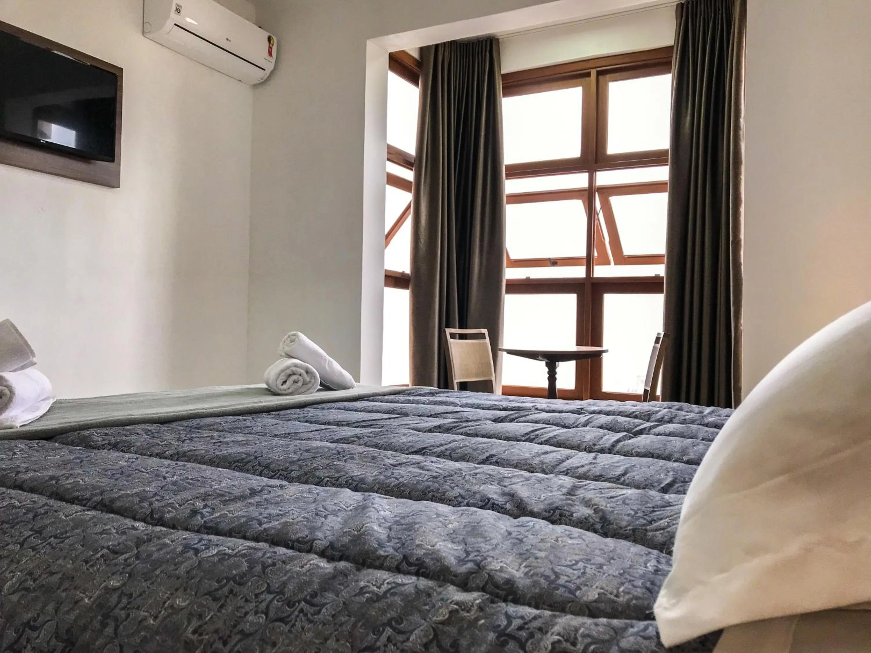 Bedroom, Bed in Hotel Triveneto Gramado