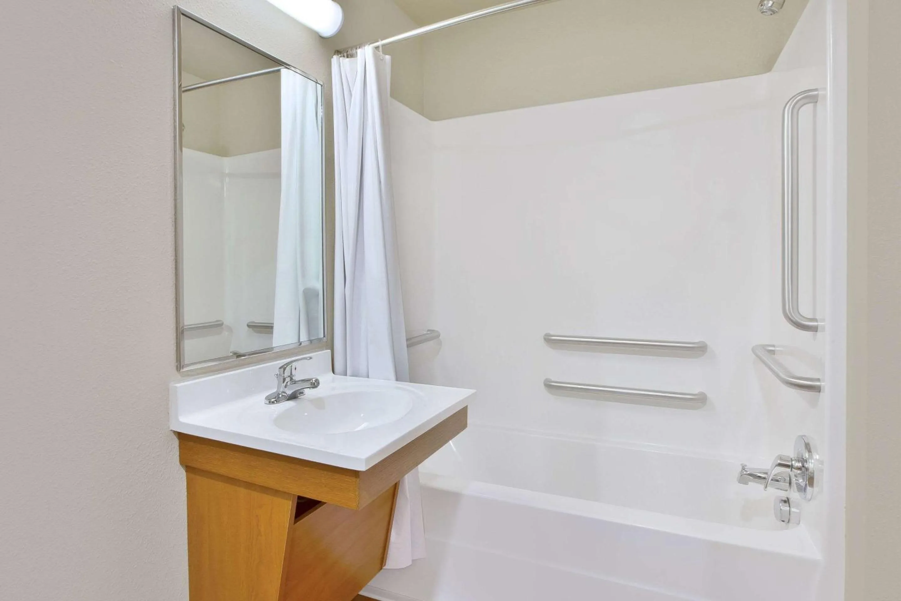 Bathroom in WoodSpring Suites Chesapeake-Norfolk South