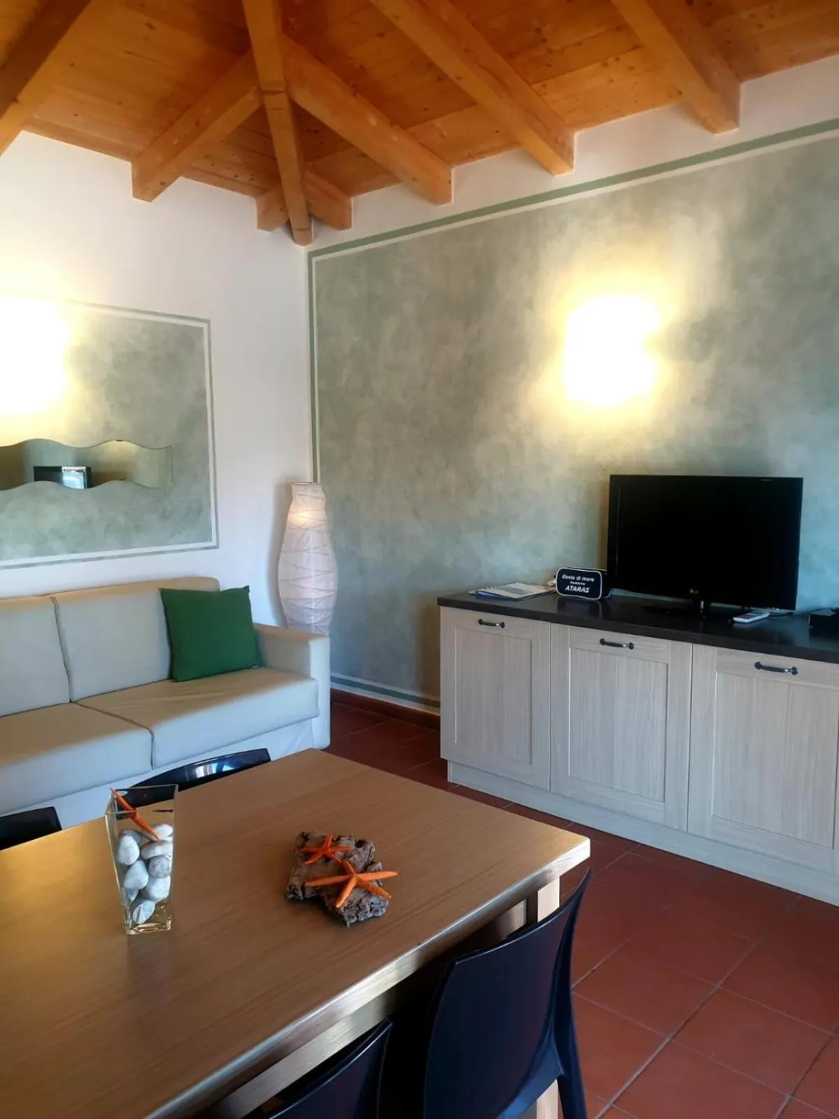 TV and multimedia in Residence Ataras