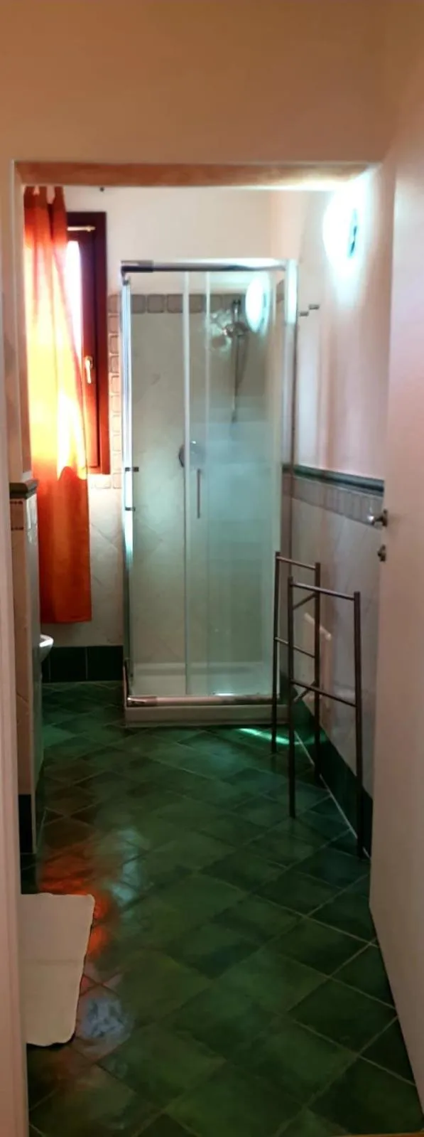 Shower in Residence Ataras