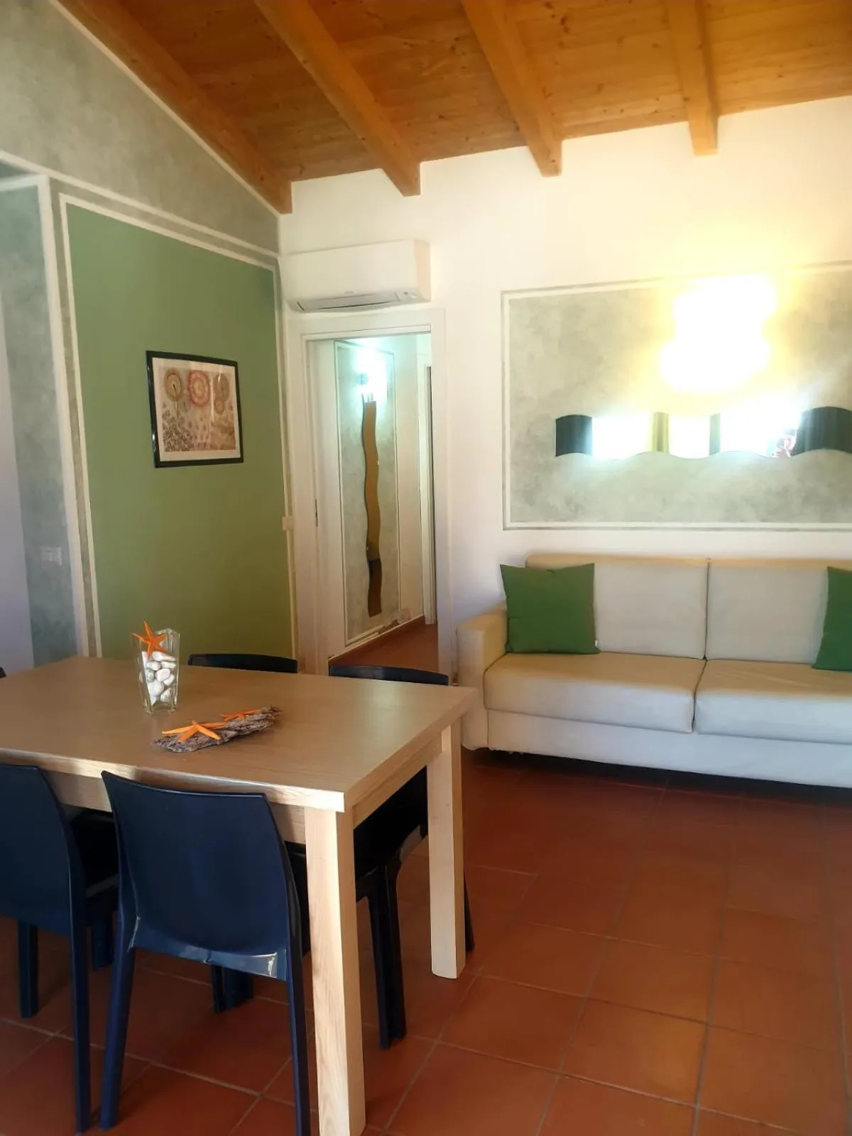 Living room, Bed in Residence Ataras