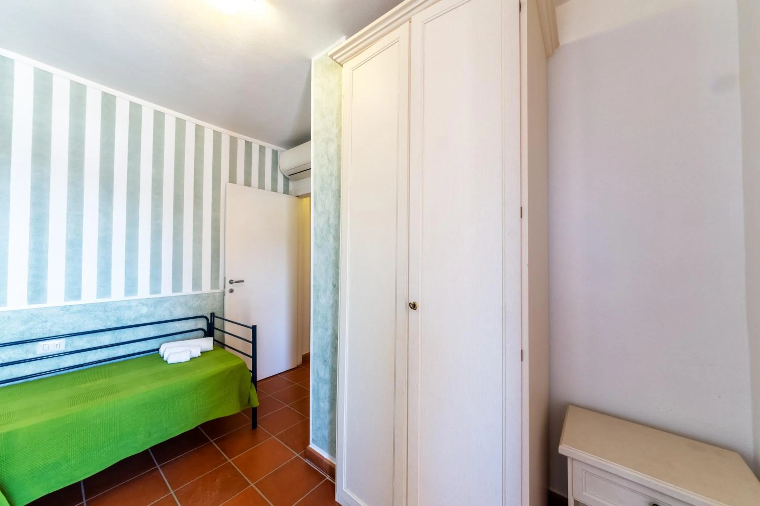 Bed in Residence Ataras