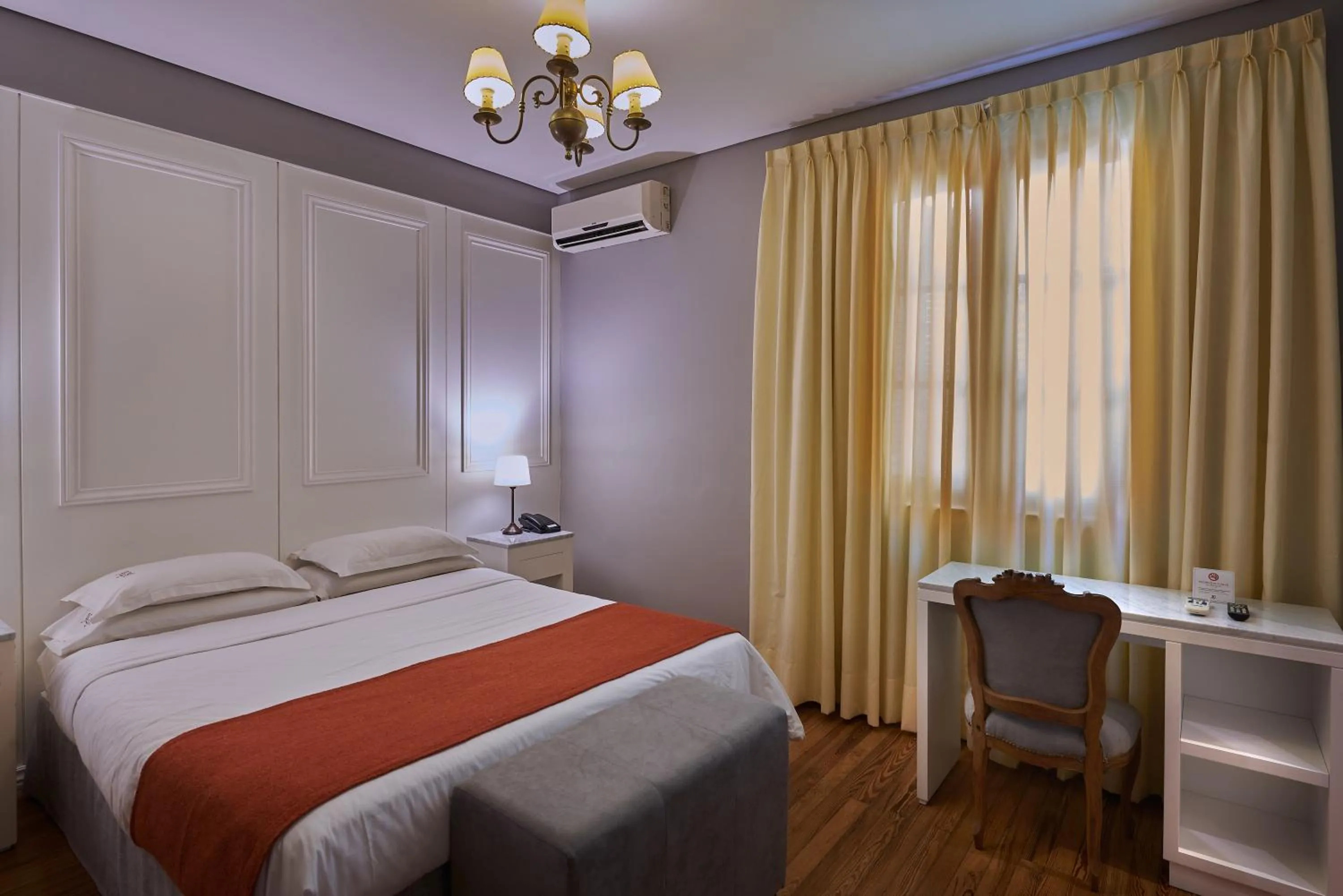 Bedroom, Bed in Altos de Guemes Hotel