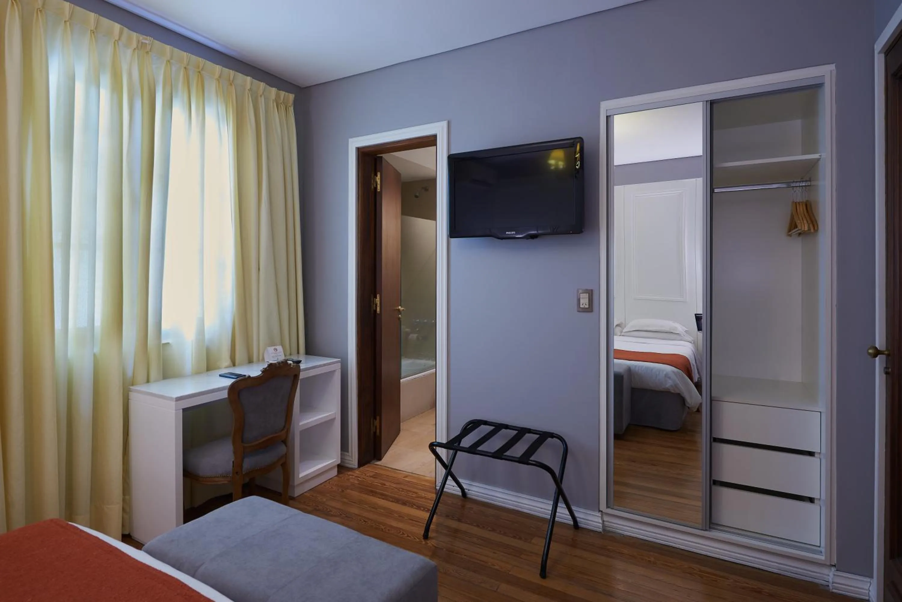 Bedroom, Bed in Altos de Guemes Hotel