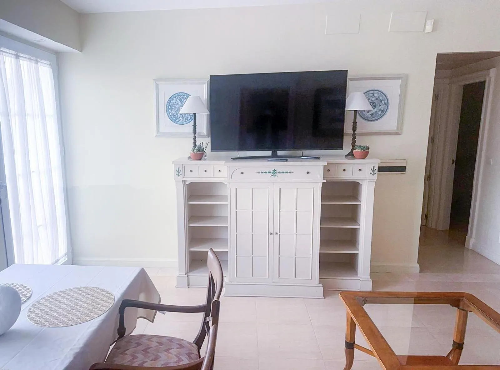 Bed in Apartamentos Guadalpin Boutique