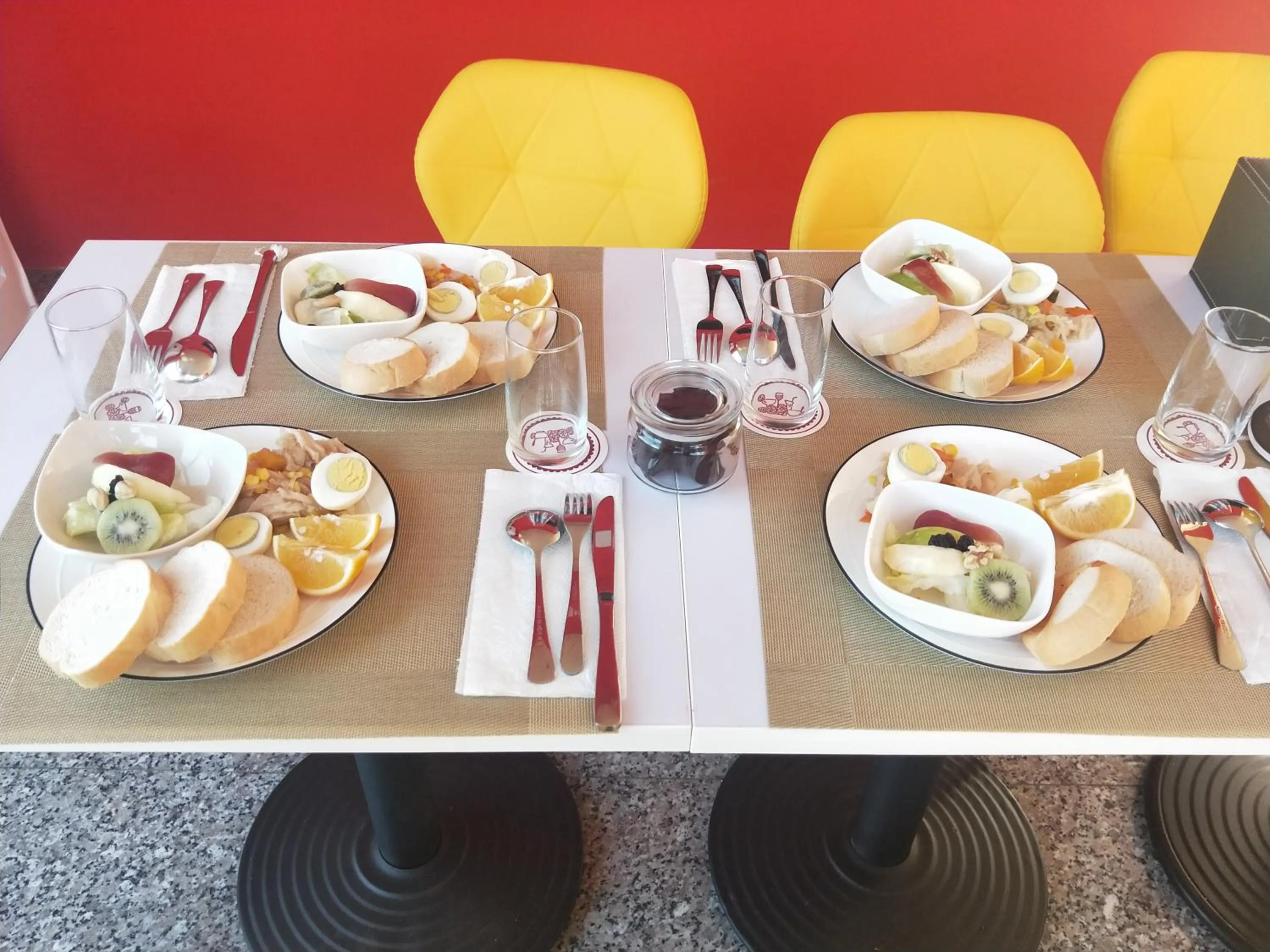 Breakfast in Full Moon Resort