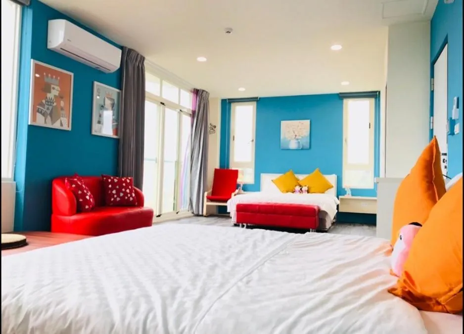 Photo of the whole room, Bed in Full Moon Resort