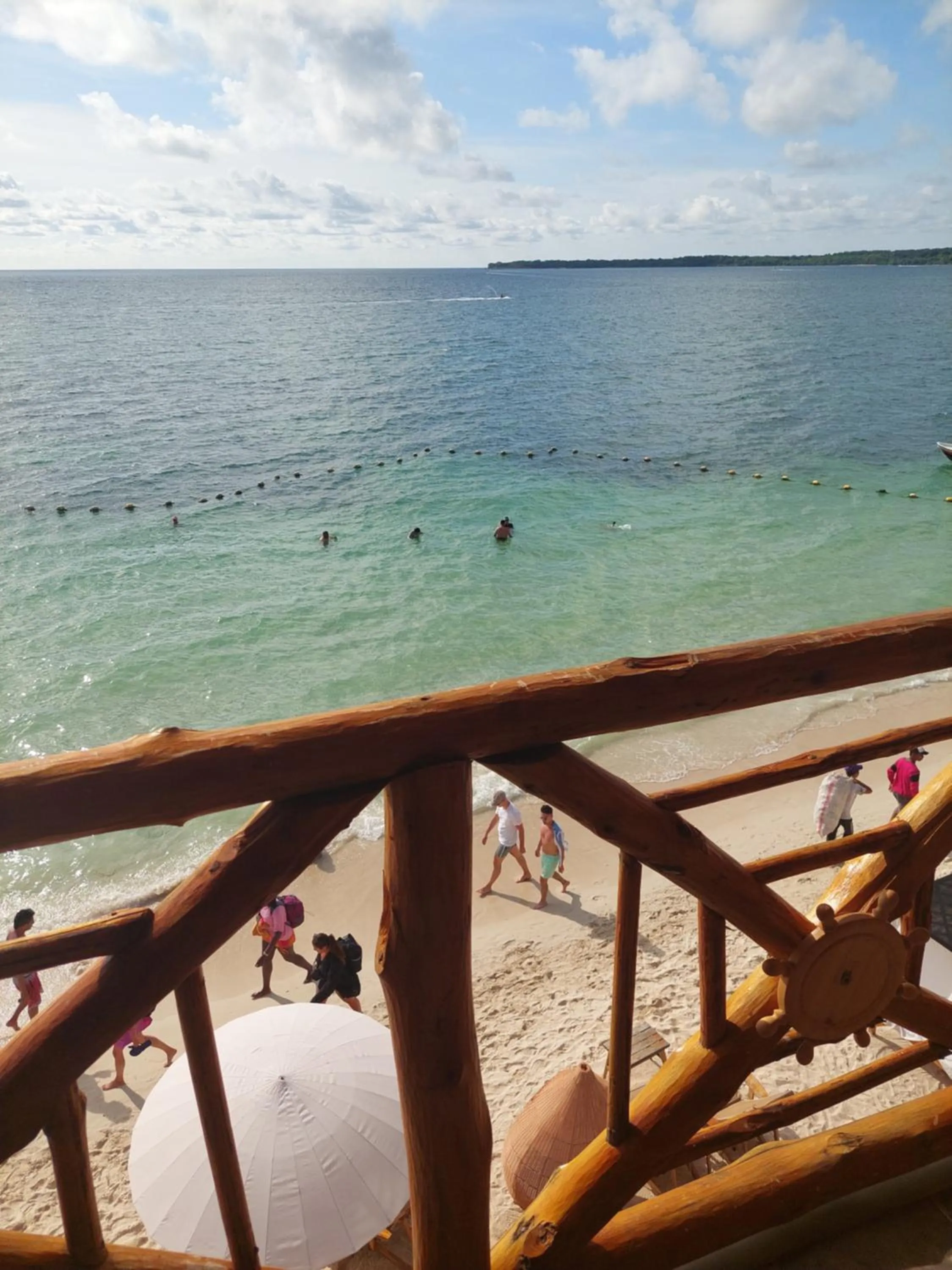 Balcony/Terrace in Hotel Calamari Baru