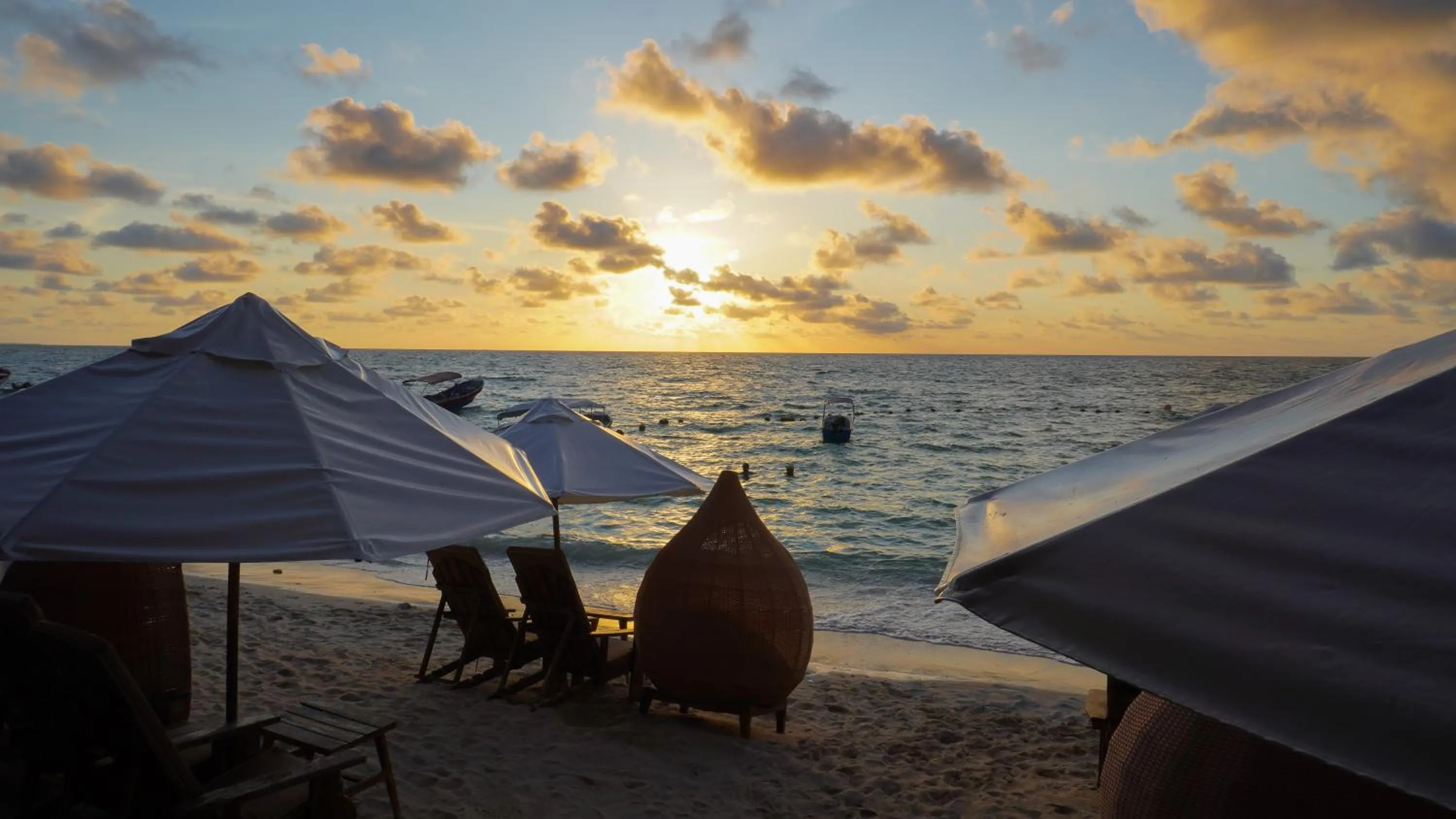 Sea view in Hotel Calamari Baru