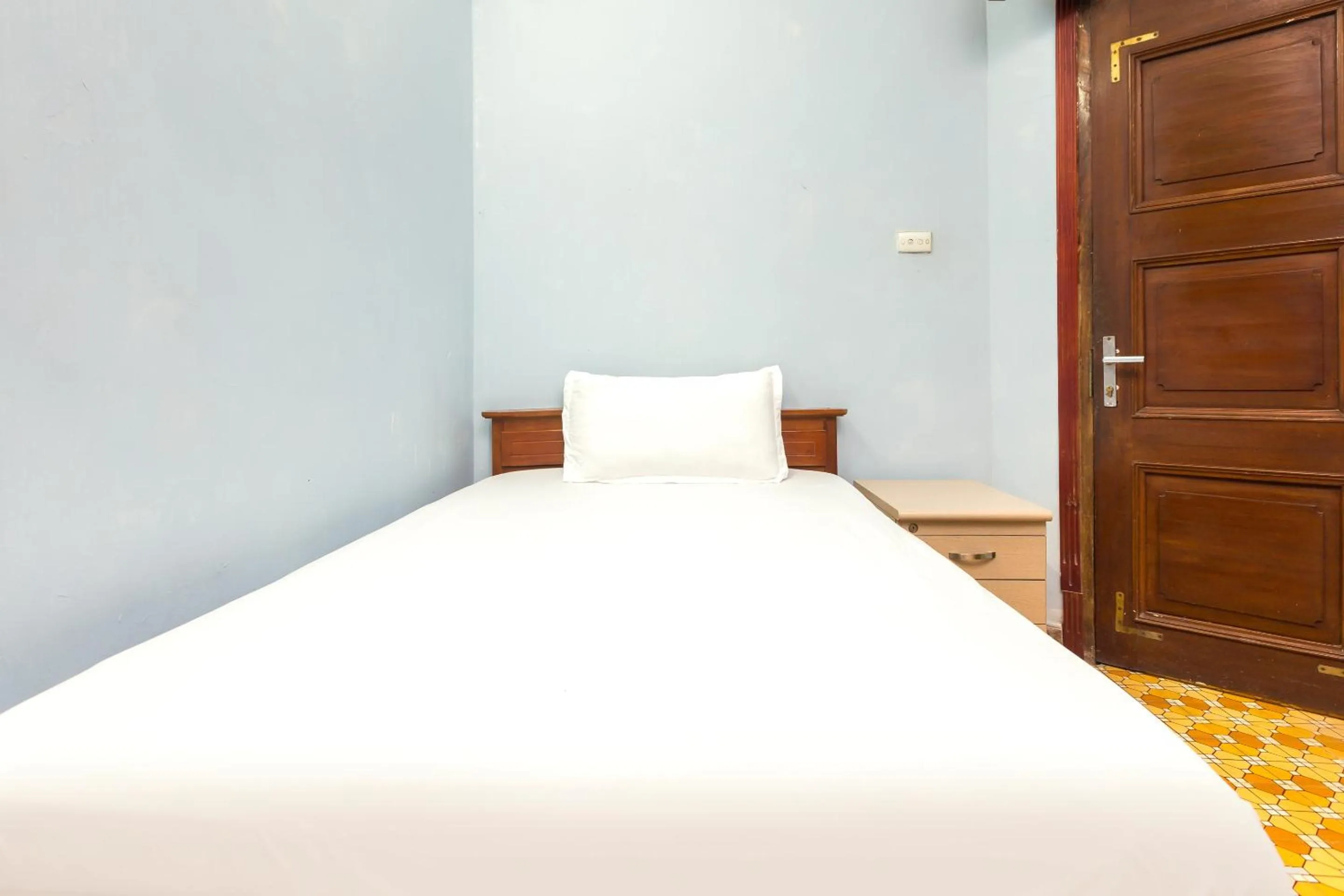 Bedroom, Bed in Chikoo Homestay spot-on