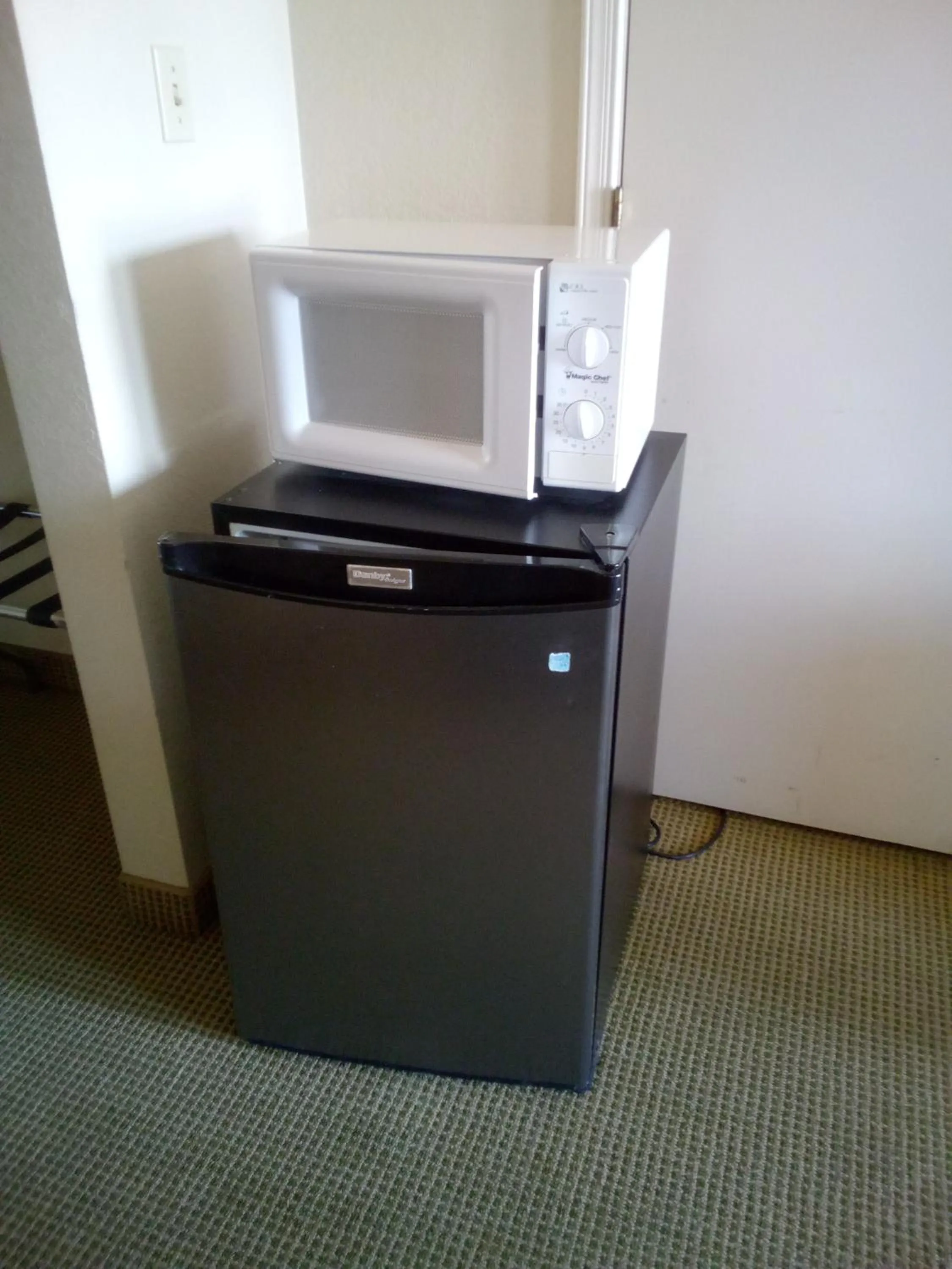 kitchen in Super 8 by Wyndham Benson