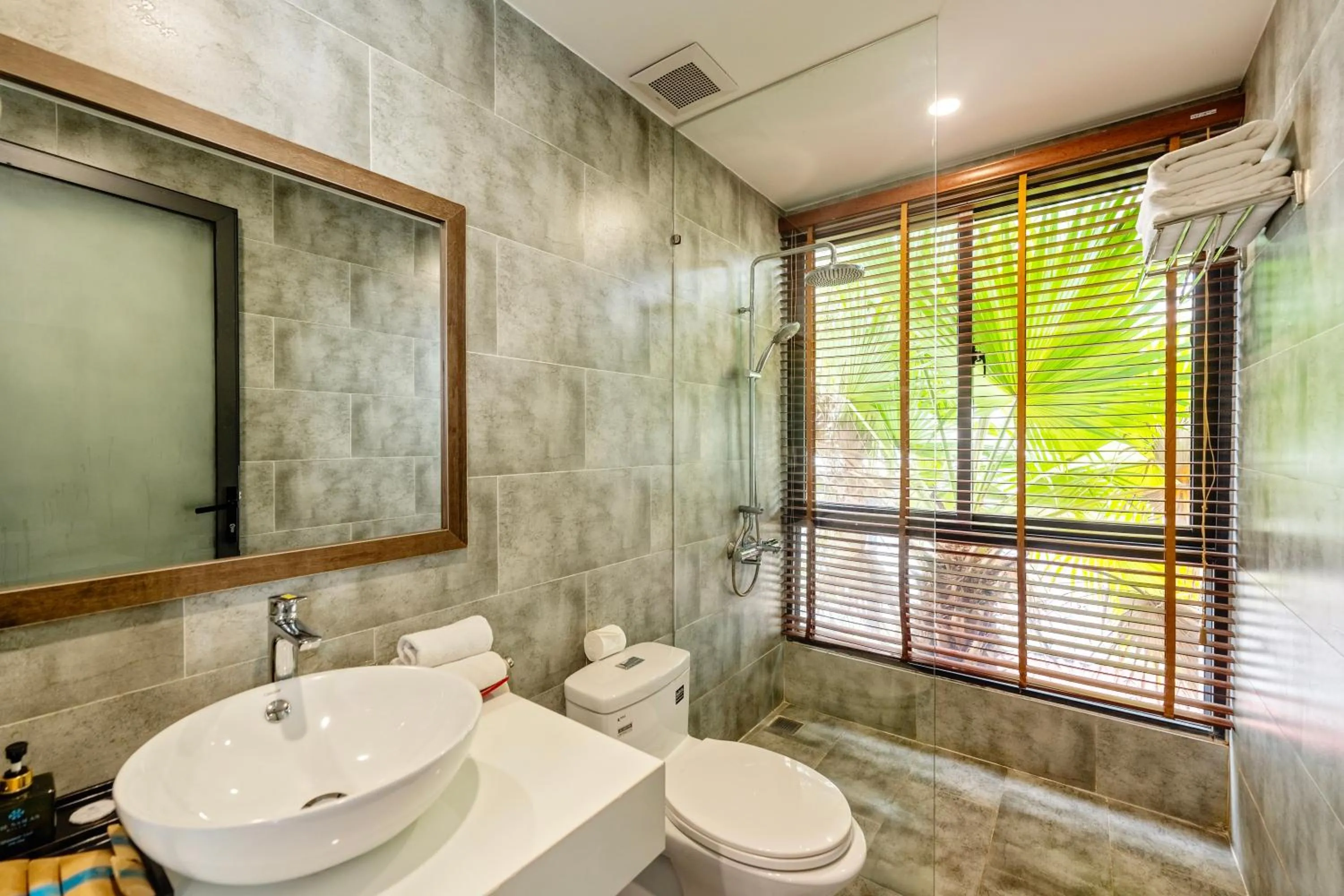 Shower in The Nam An Villa Hoi An