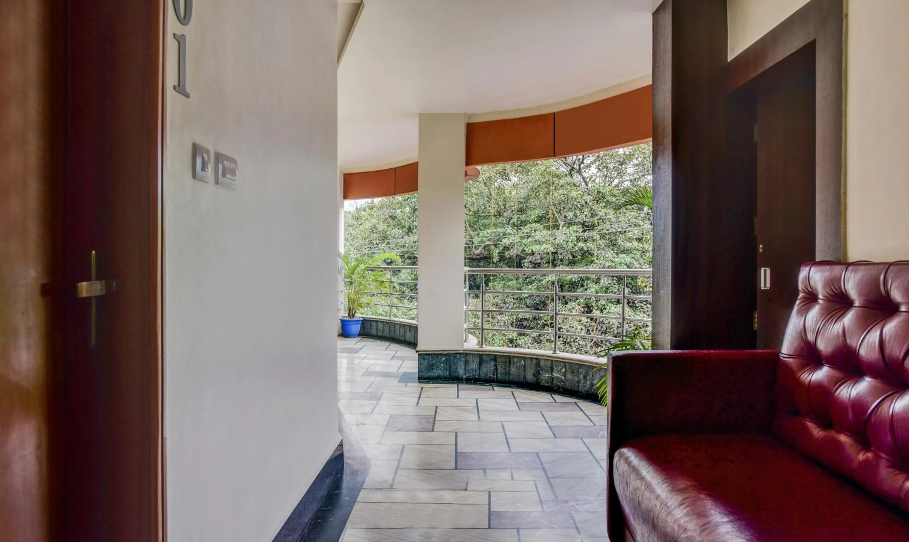 Lobby or reception in Itsy Hotels The Villa Retreat