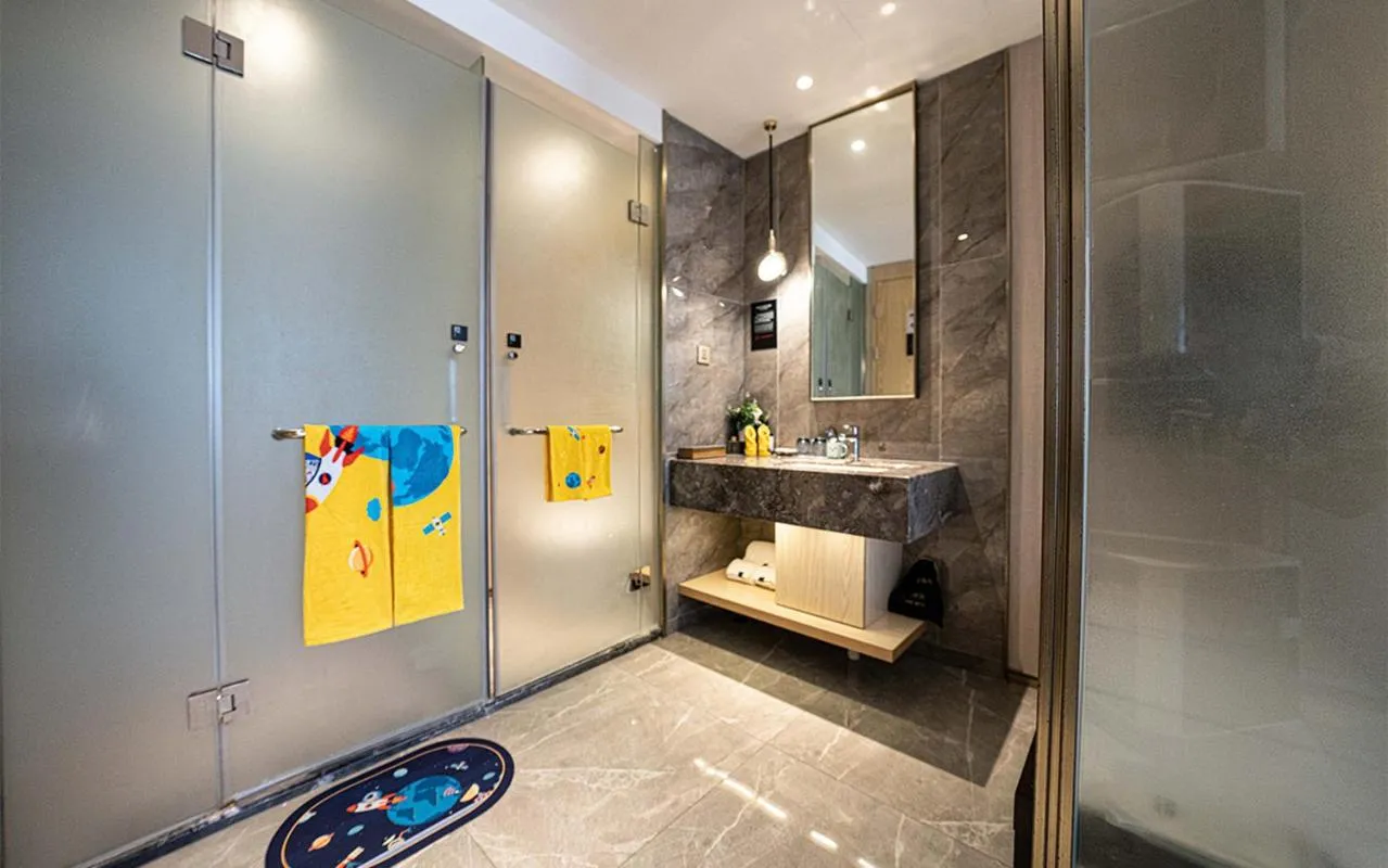 Shower in Anban Hotel Shenzhen