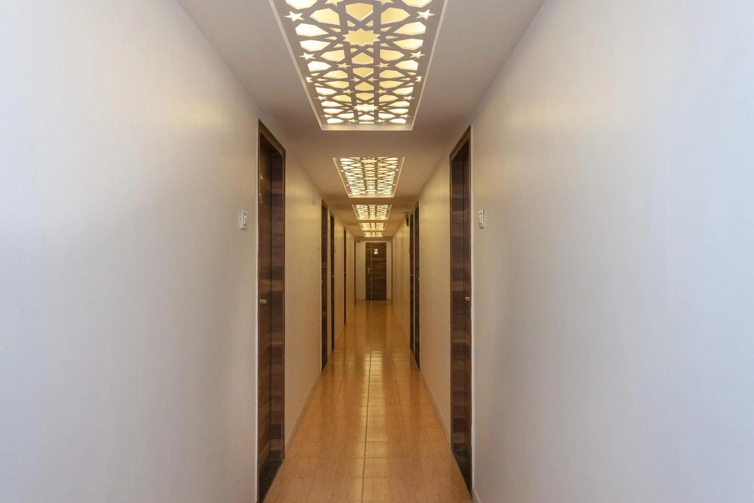 Lobby or reception in  Super OYO Capital O Admire Suit Hospitality