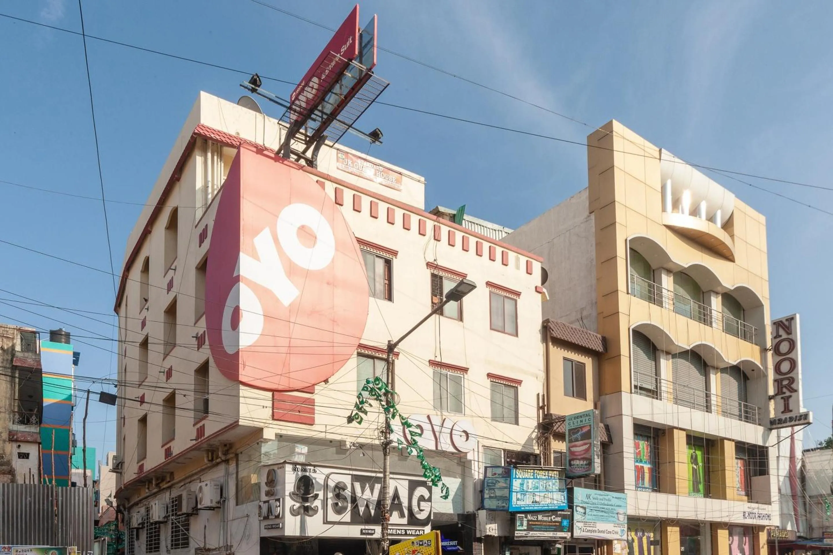 Facade/entrance, Property Building in  Super OYO Capital O Admire Suit Hospitality