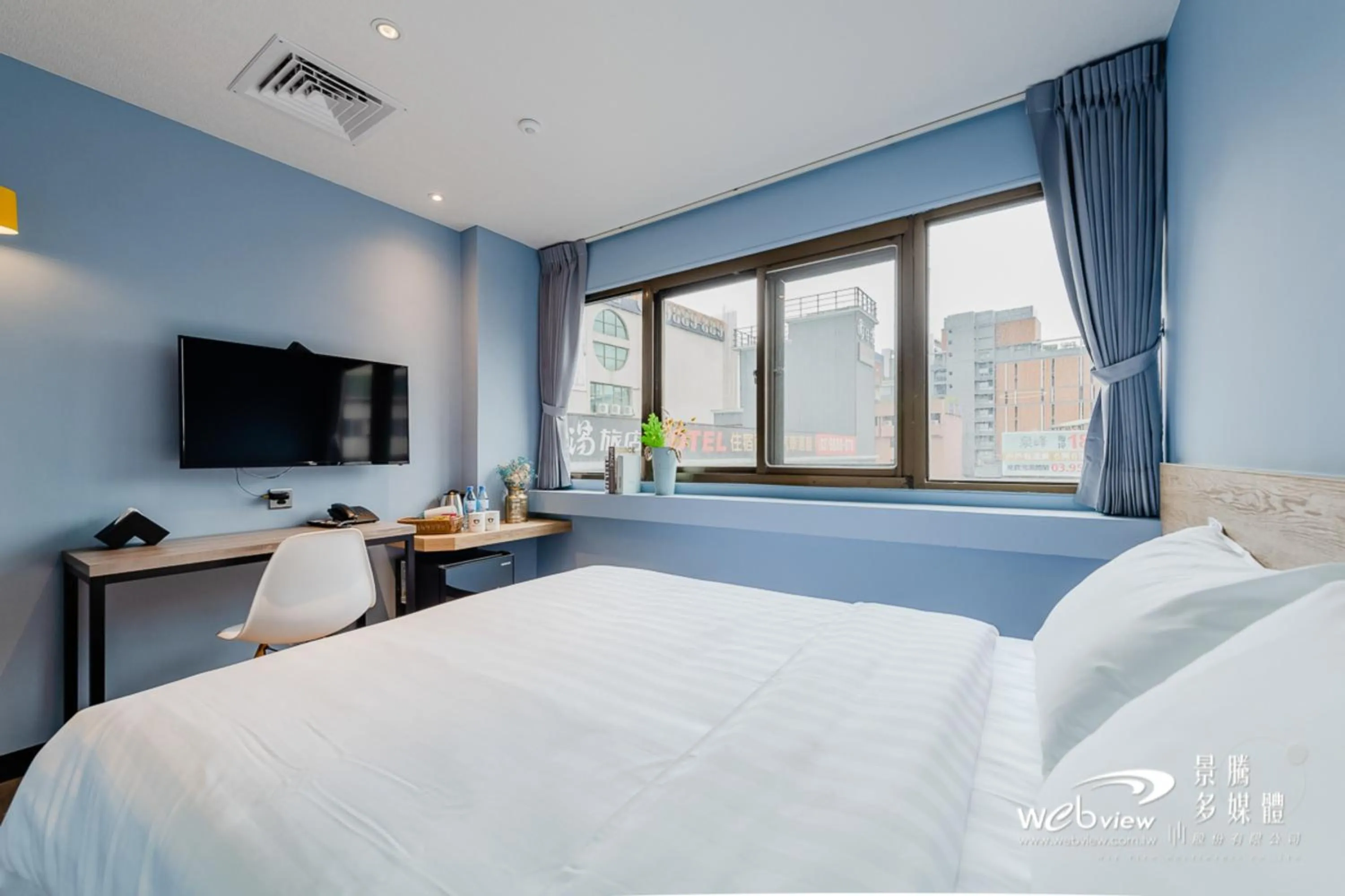 Photo of the whole room, Bed in Prince Hotel