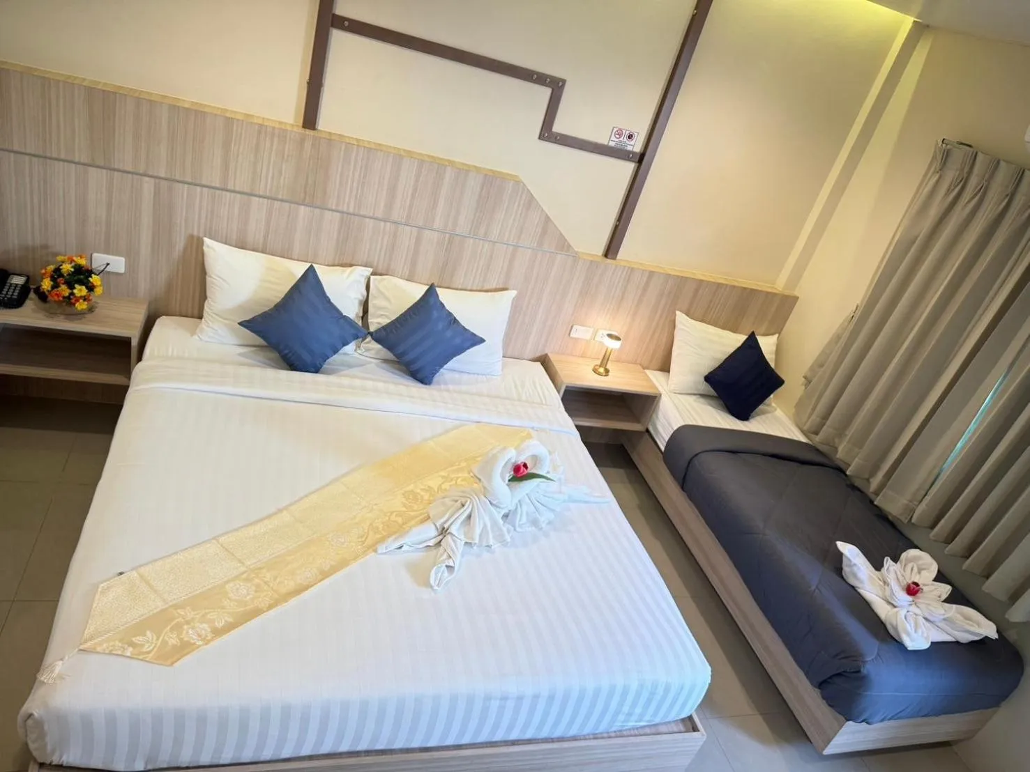 Photo of the whole room, Bed in The Way Patong Hotel