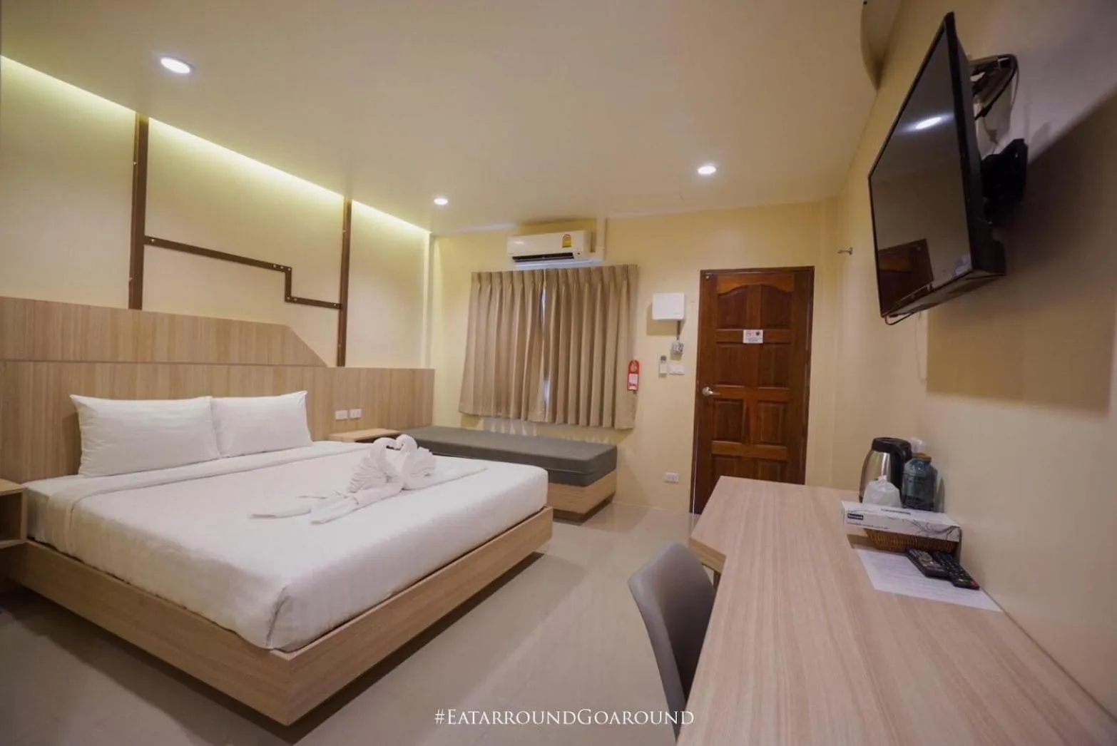 Communal lounge/ TV room, Bed in The Way Patong Hotel