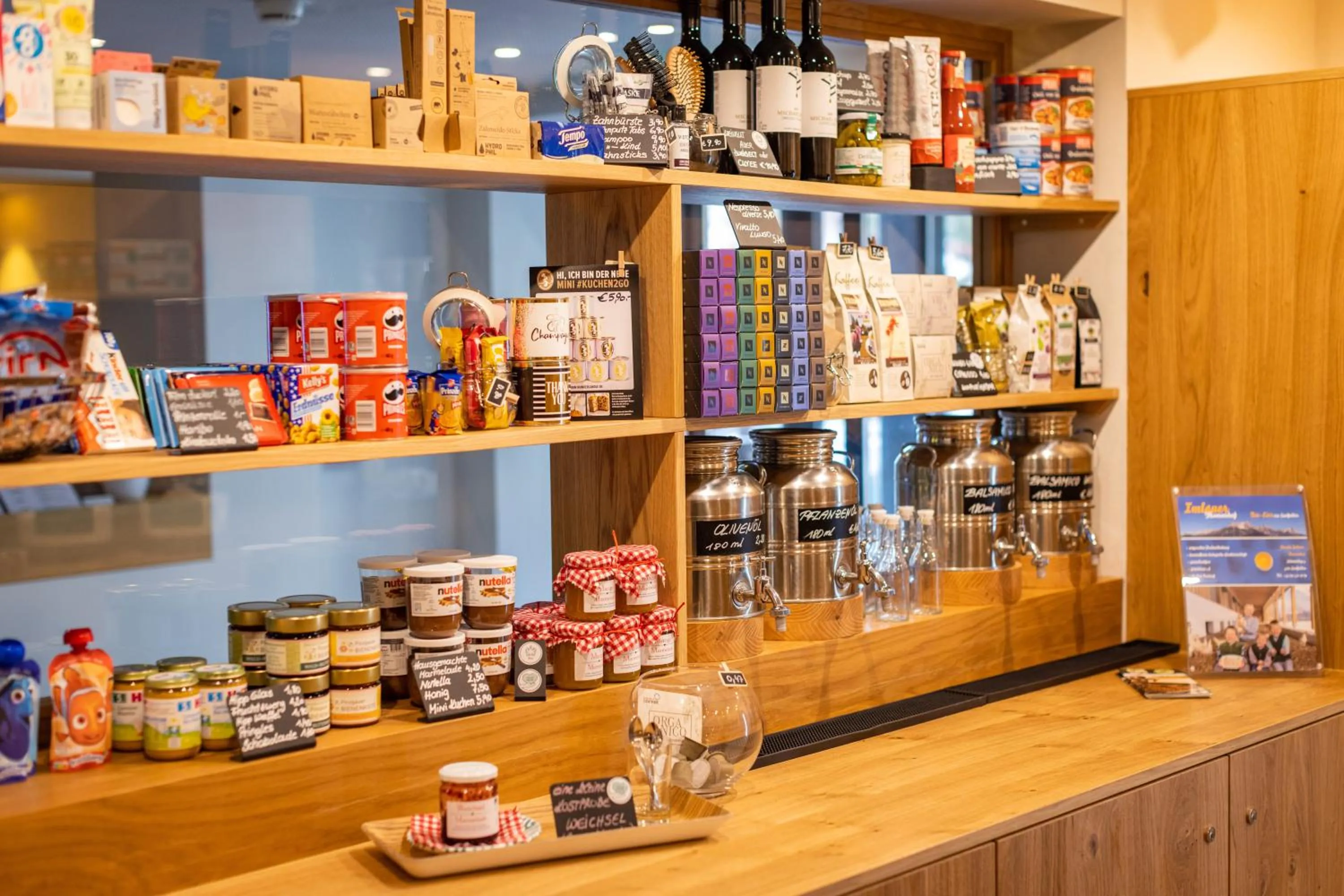 Shopping Area in Hapimag Ferienwohnungen Zell am See