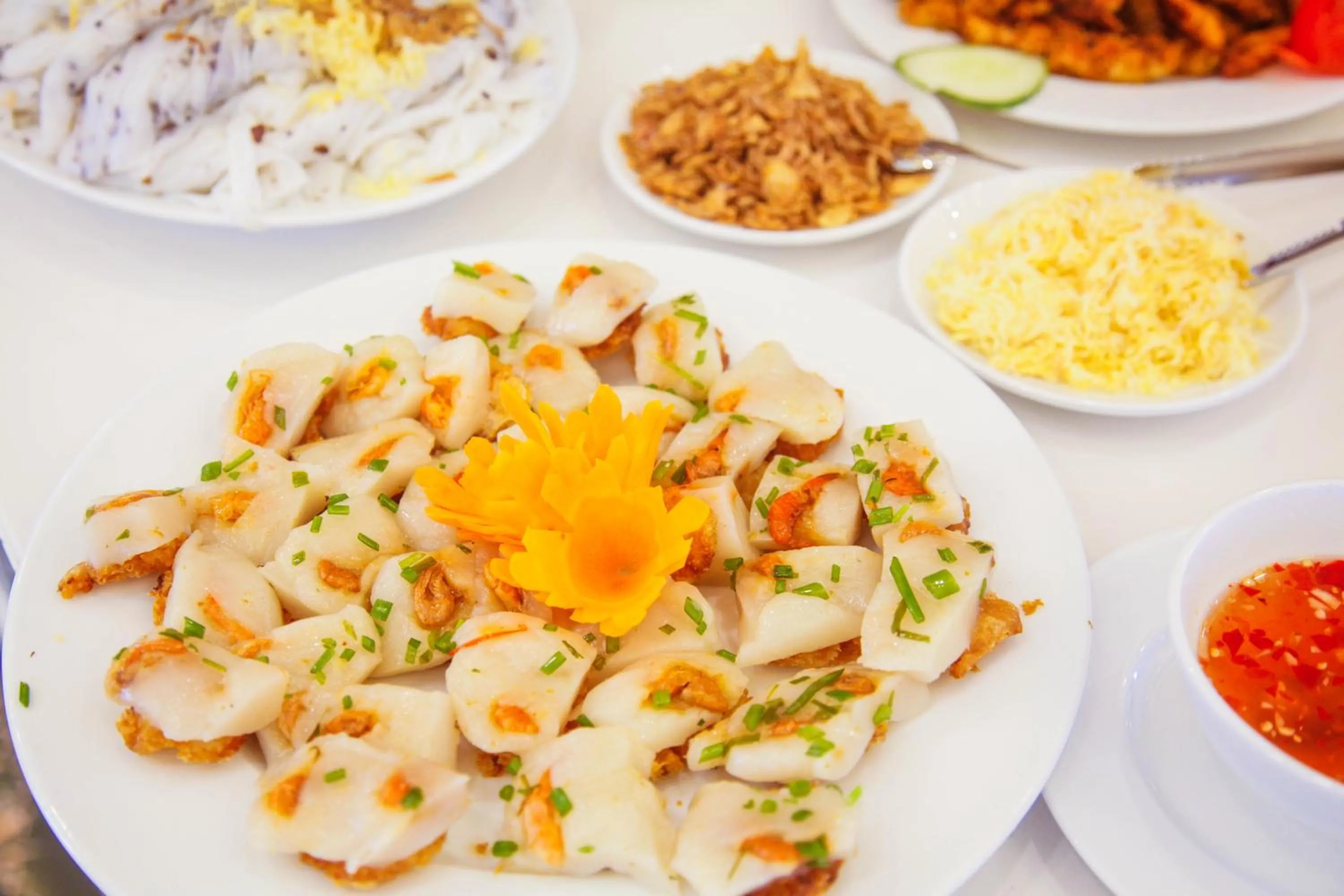 Food and drinks in Royal Beach Hotel by THG