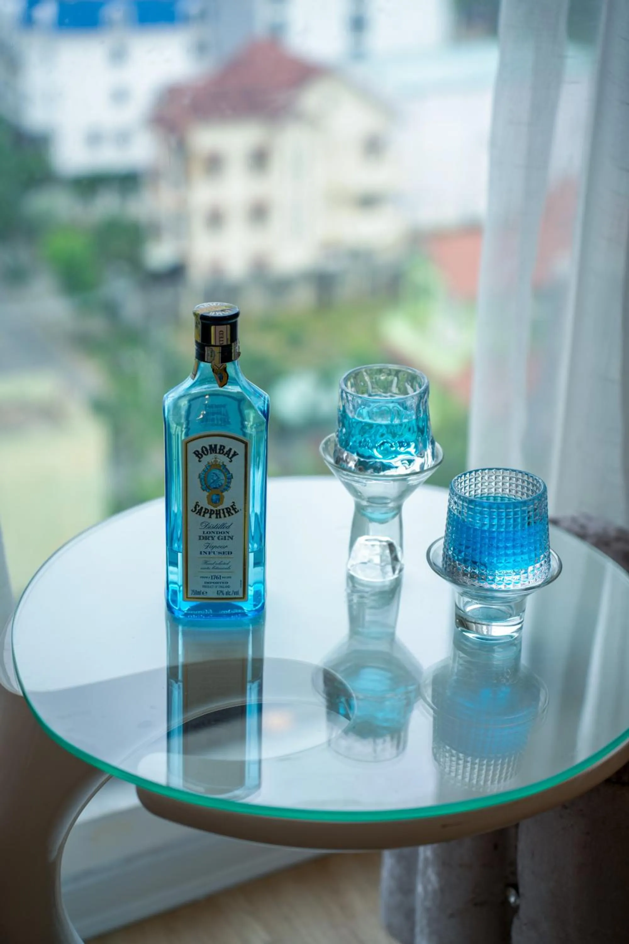 Drinks in Royal Beach Hotel by THG