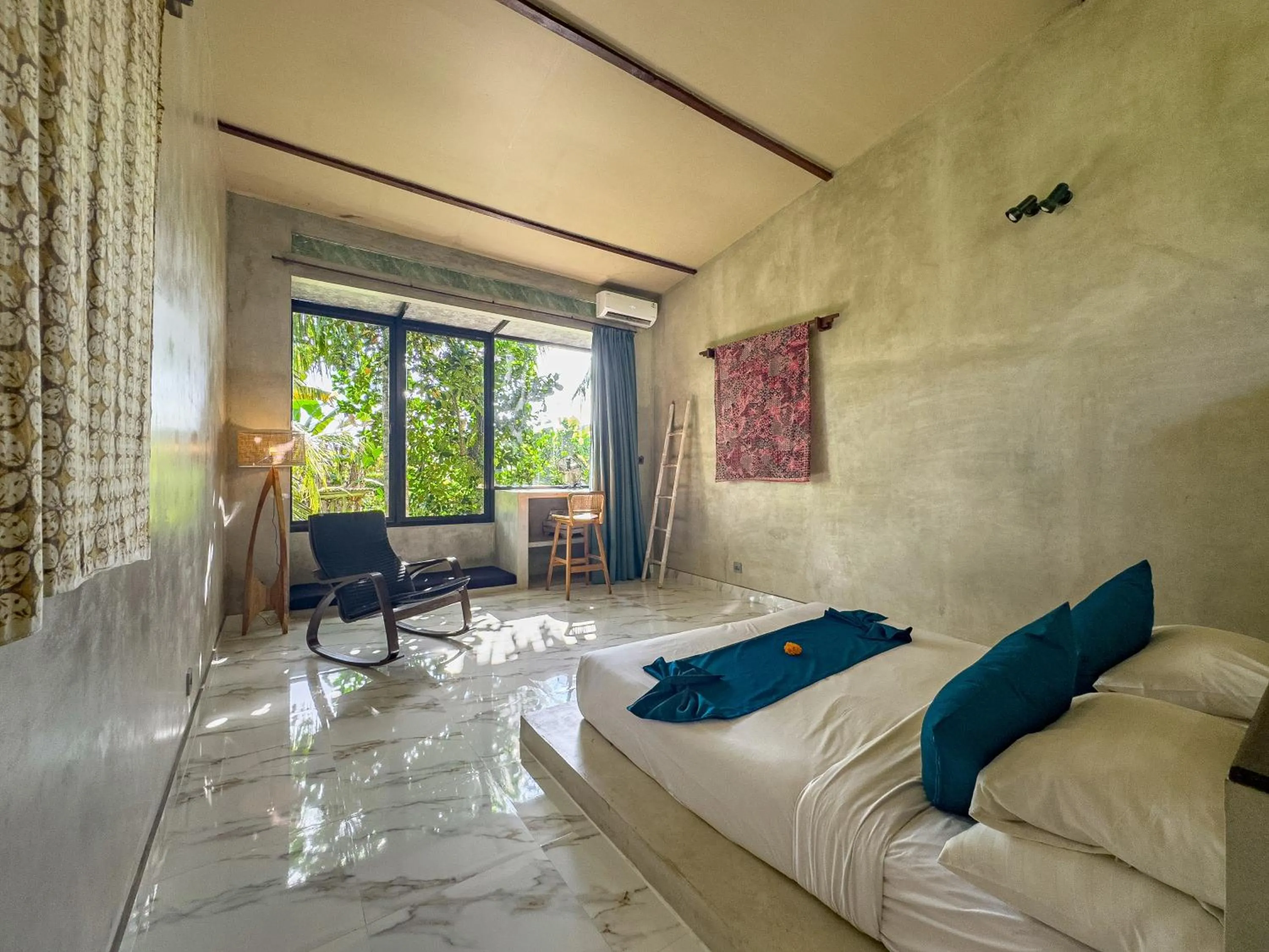 Bed in Gunung An Retreat