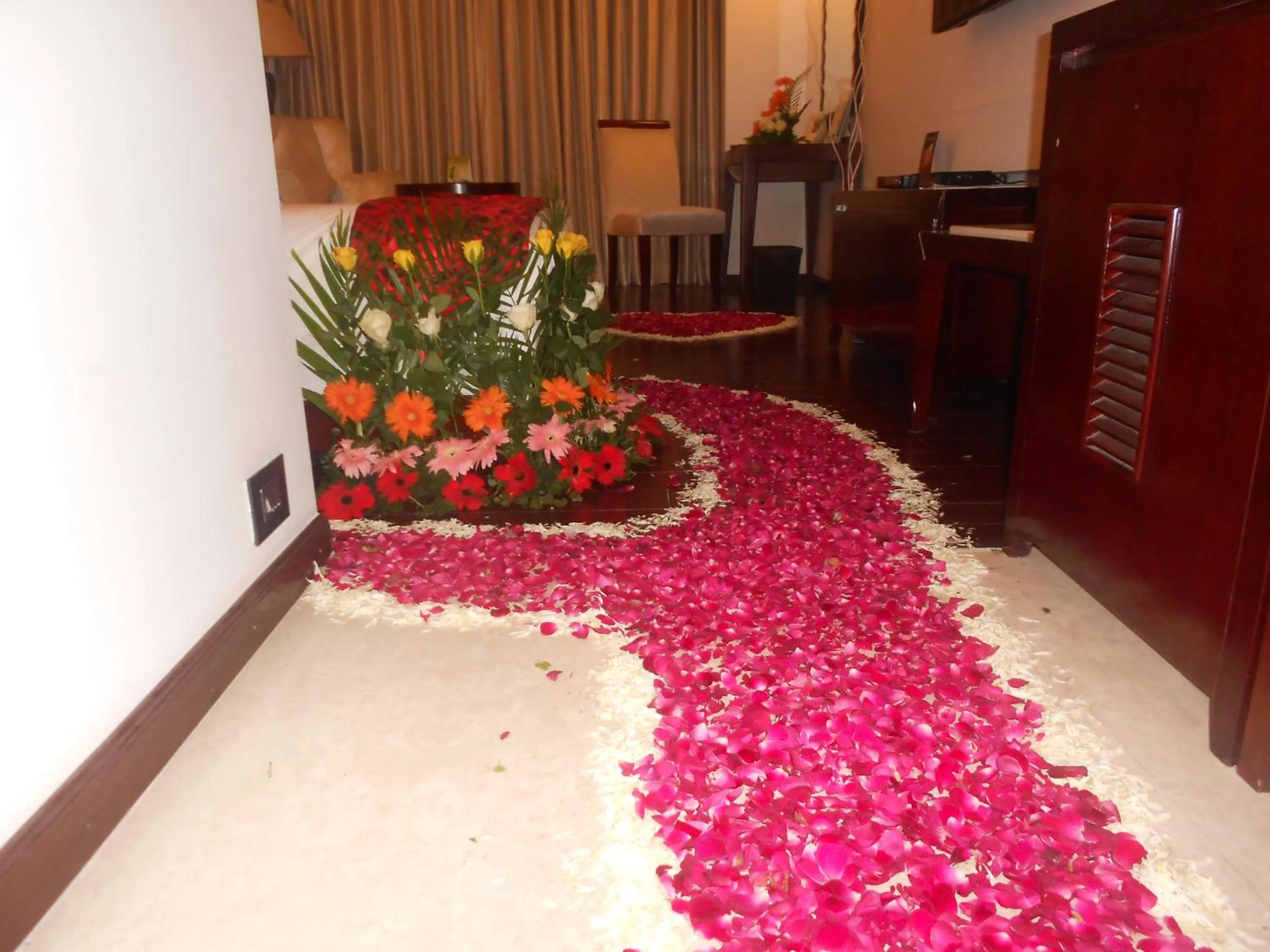 Decorative detail in The Fern Residency Rajkot, Series by Marriott