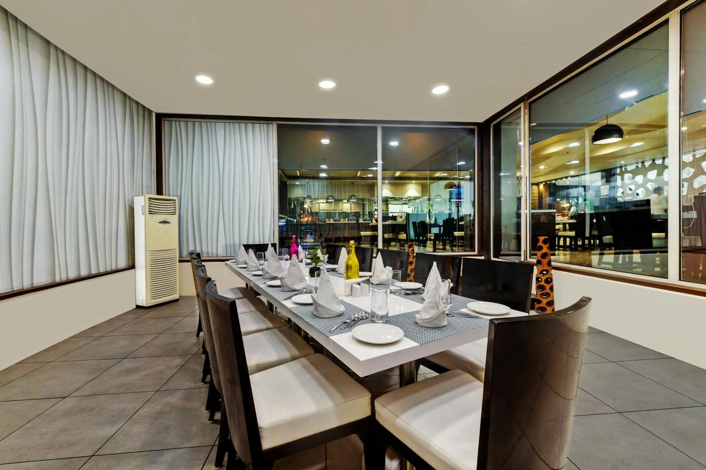 Restaurant/places to eat in The Fern Residency Rajkot, Series by Marriott