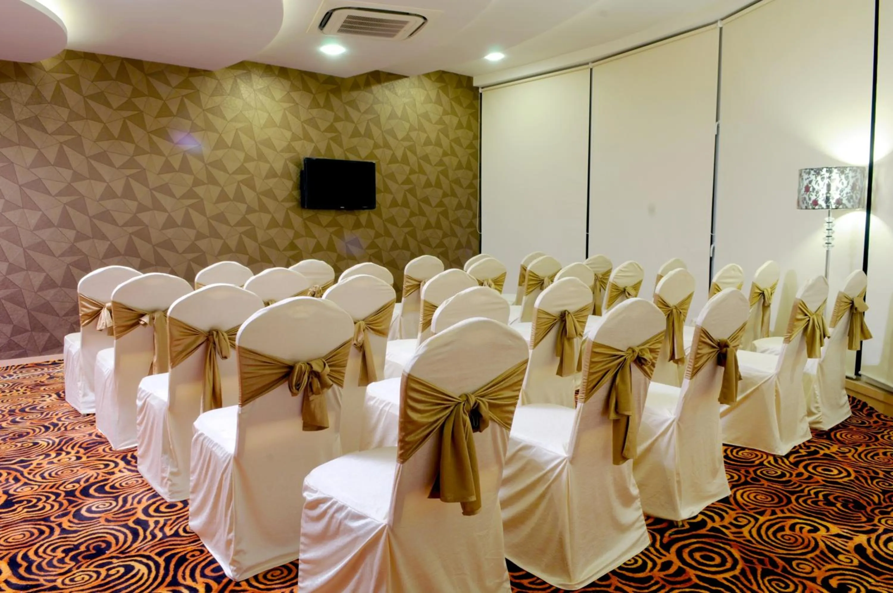 Business facilities in The Fern Residency Rajkot, Series by Marriott