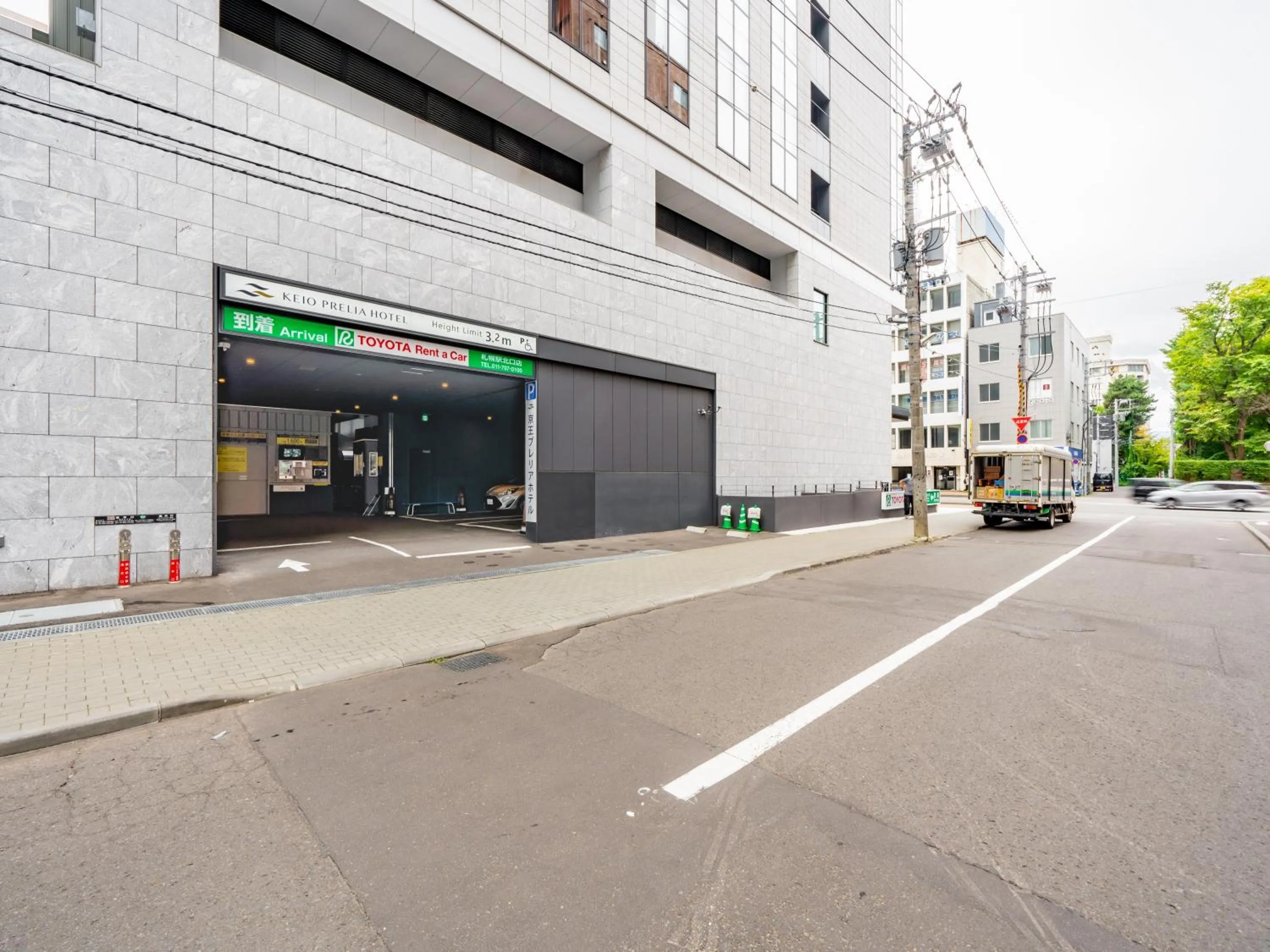 Parking in Keio Prelia Hotel Sapporo