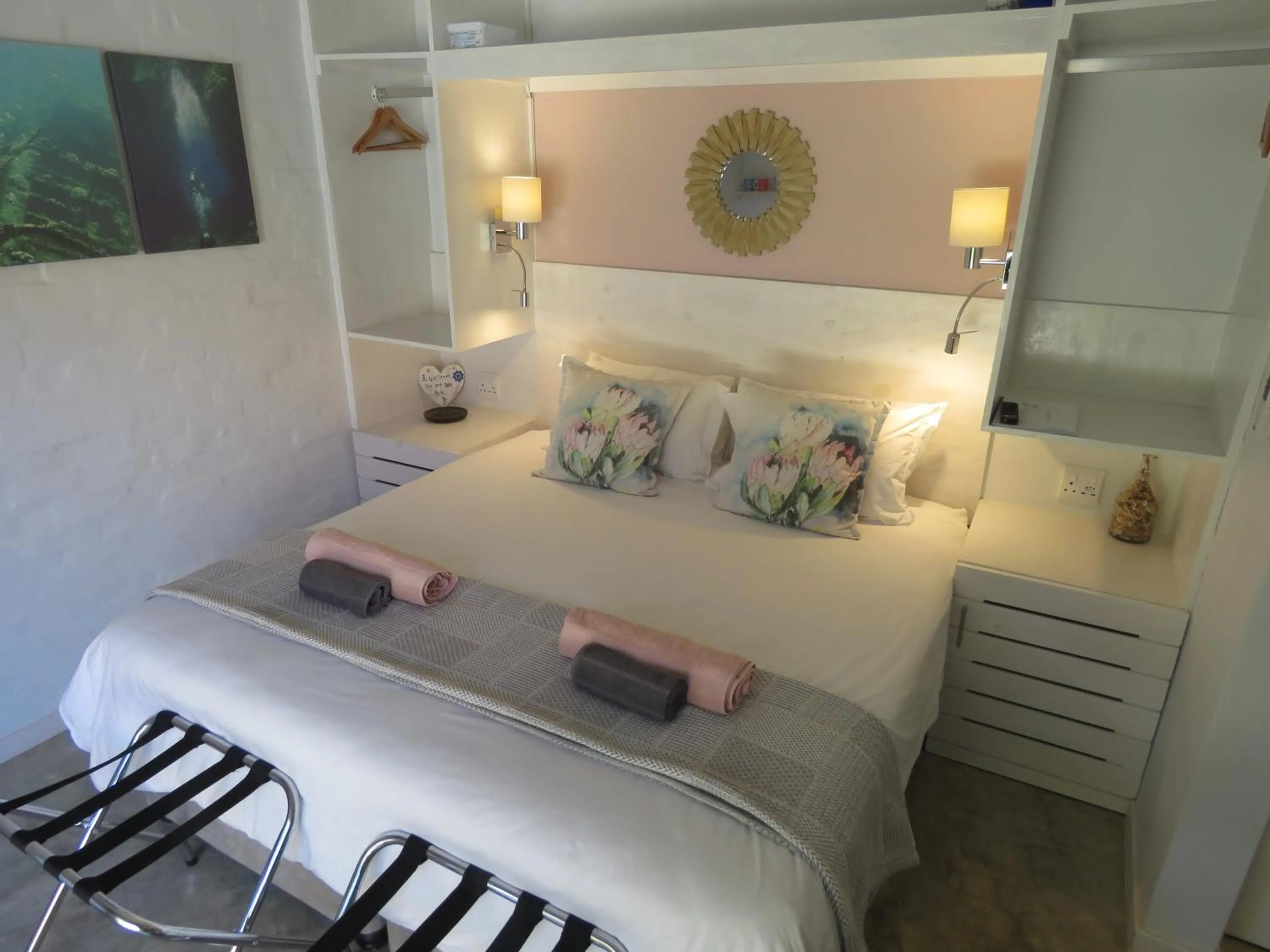 Bed in Bare Feet Retreat B&B