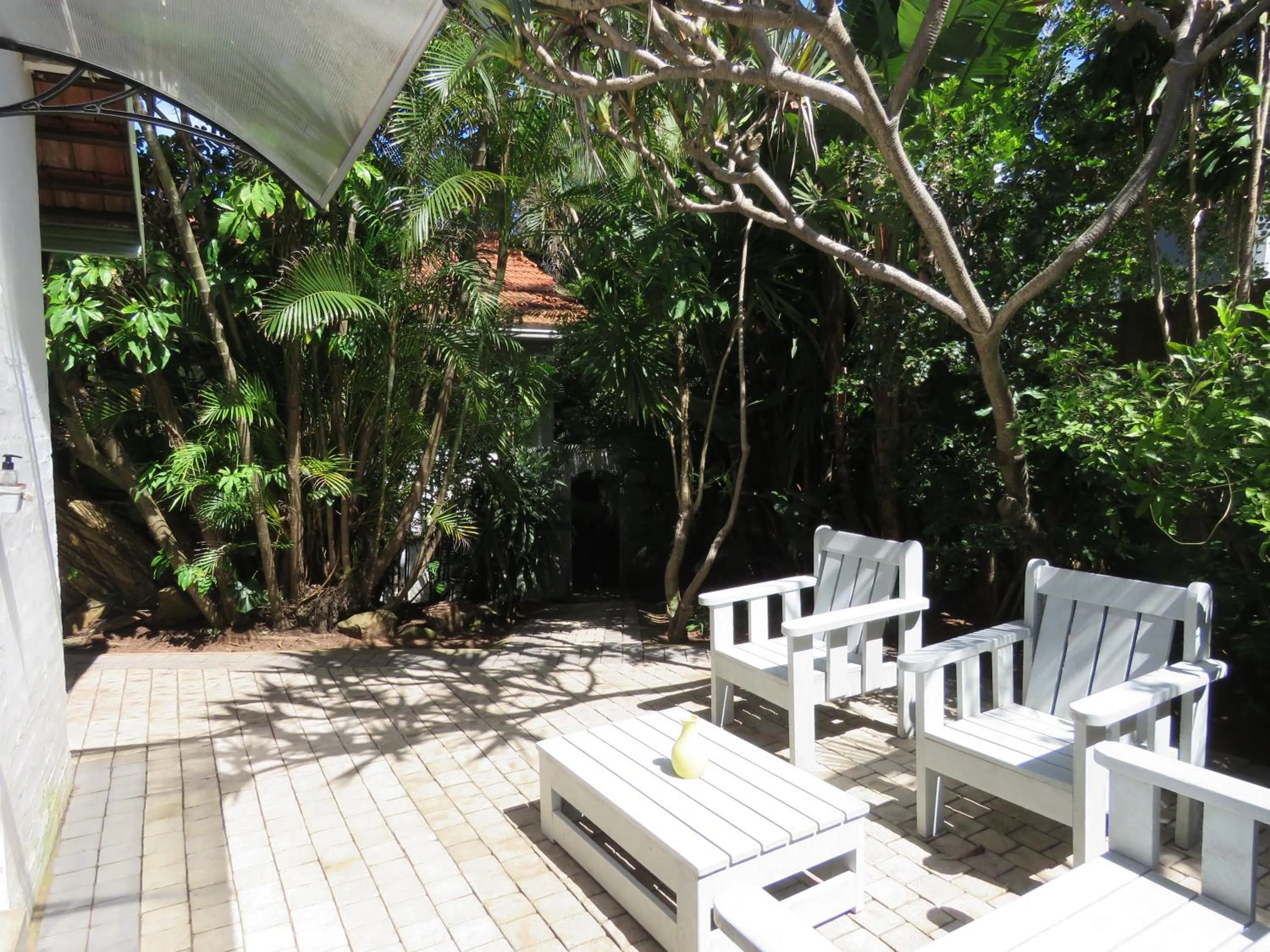 Patio in Bare Feet Retreat B&B