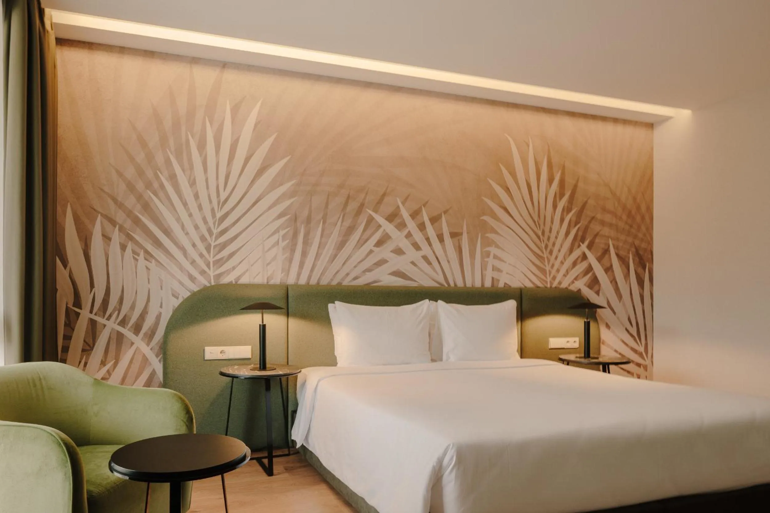 Bedroom, Bed in Lopota Lake Resort & Spa