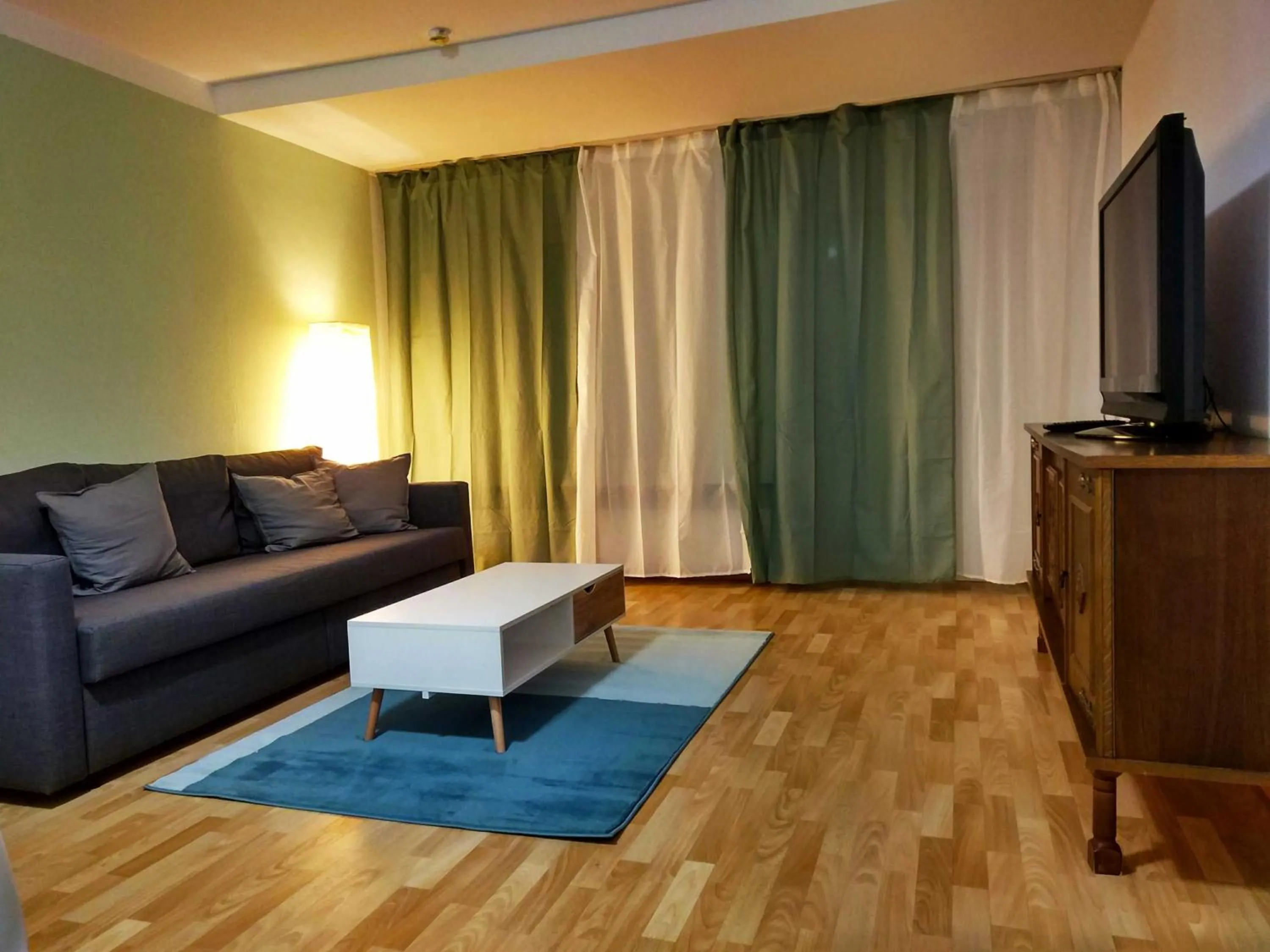 Sonnige EG_Wohnung mit Garten Terr