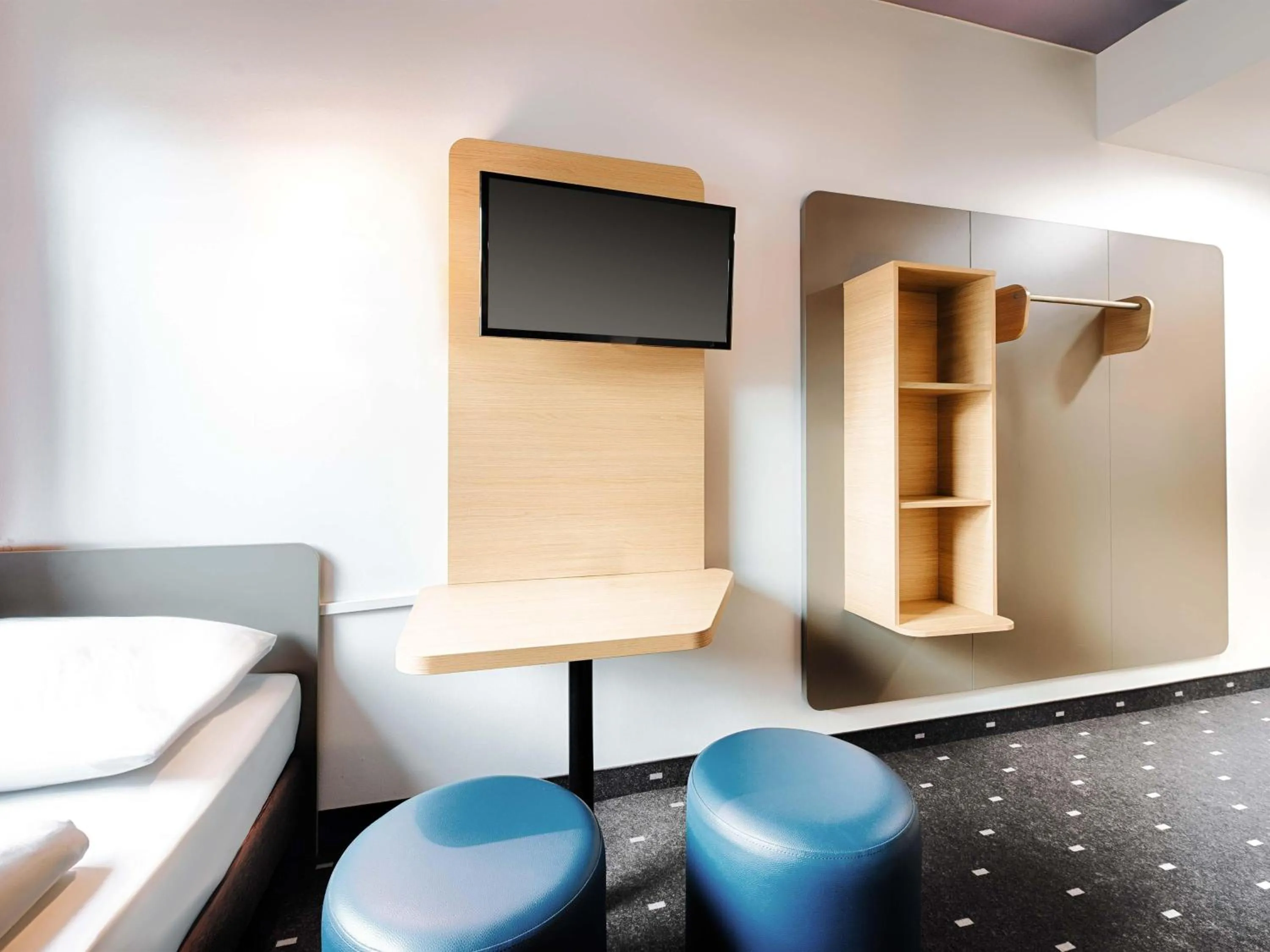 Photo of the whole room in B&B Hotel Kaiserslautern